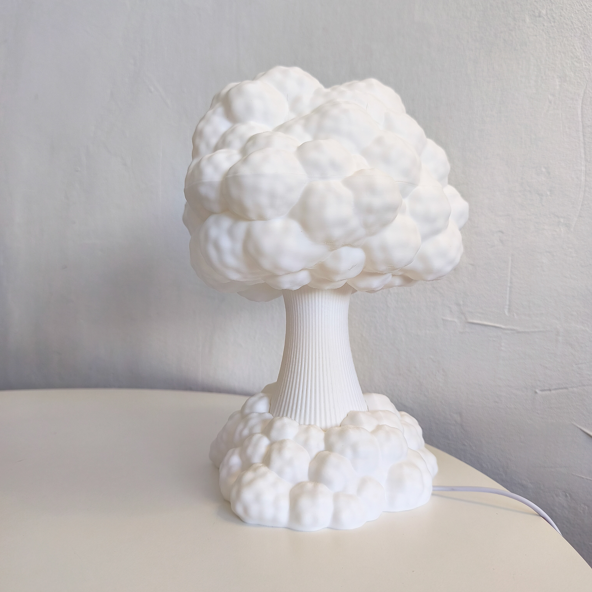 04 nuclear_cloud_lamp