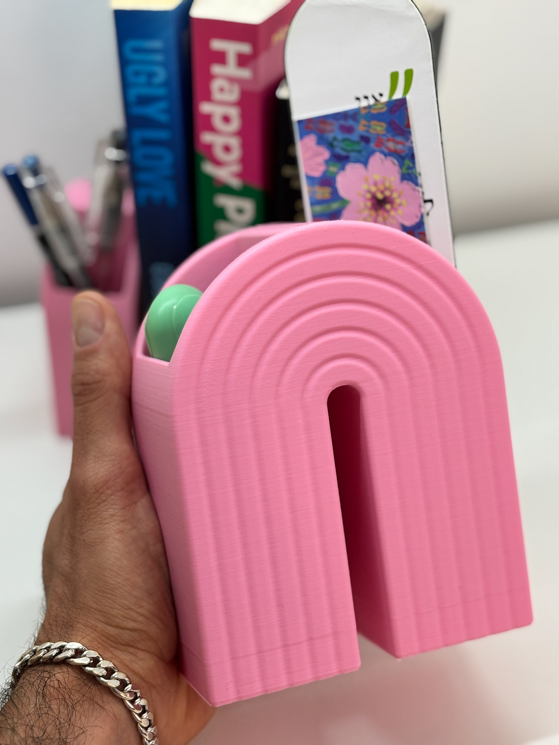 03 rainbow_bookend_organizer_book_holder_with_built_in_storage_for_pens_bookmarks