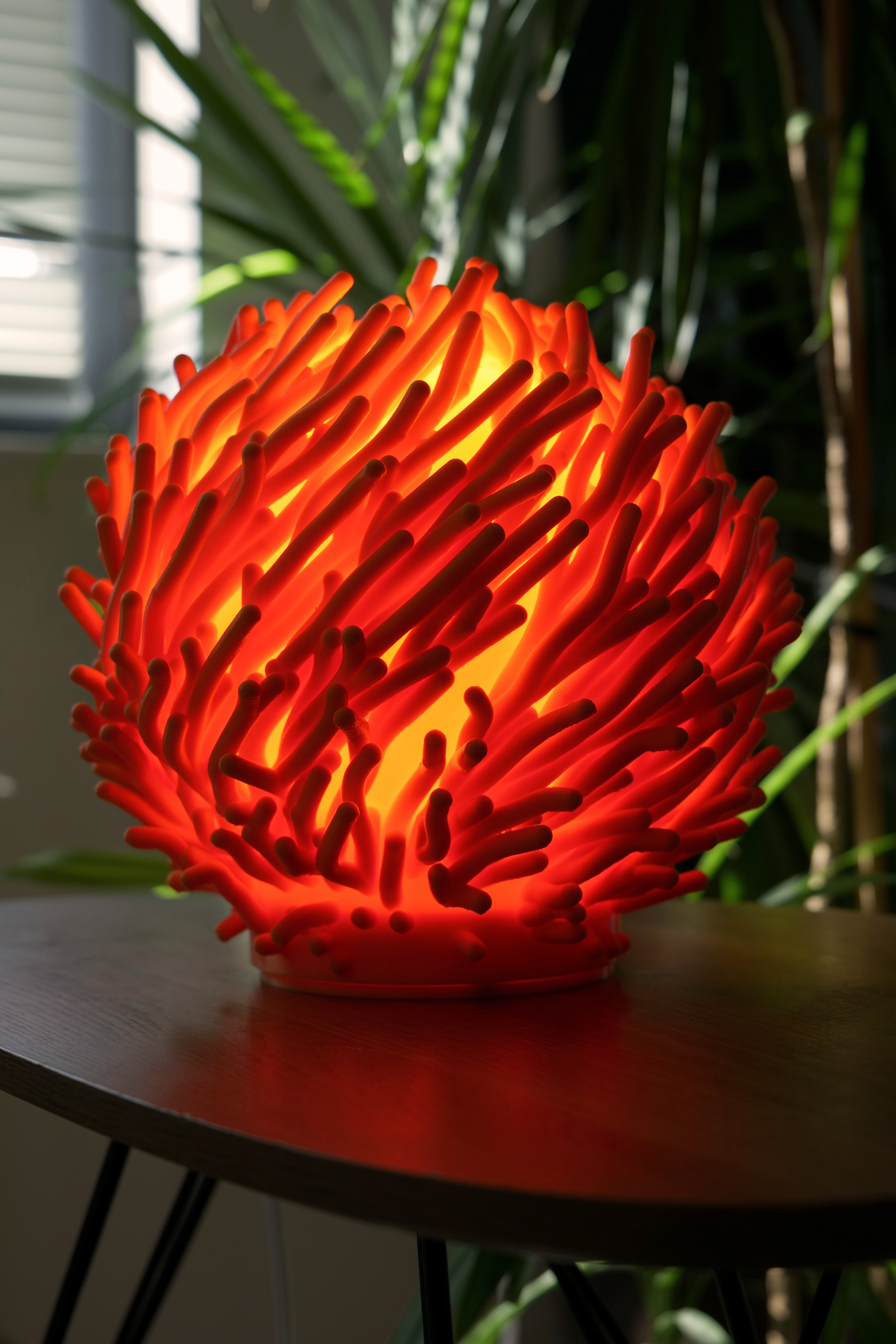 07 Coral Sculpted Lamp