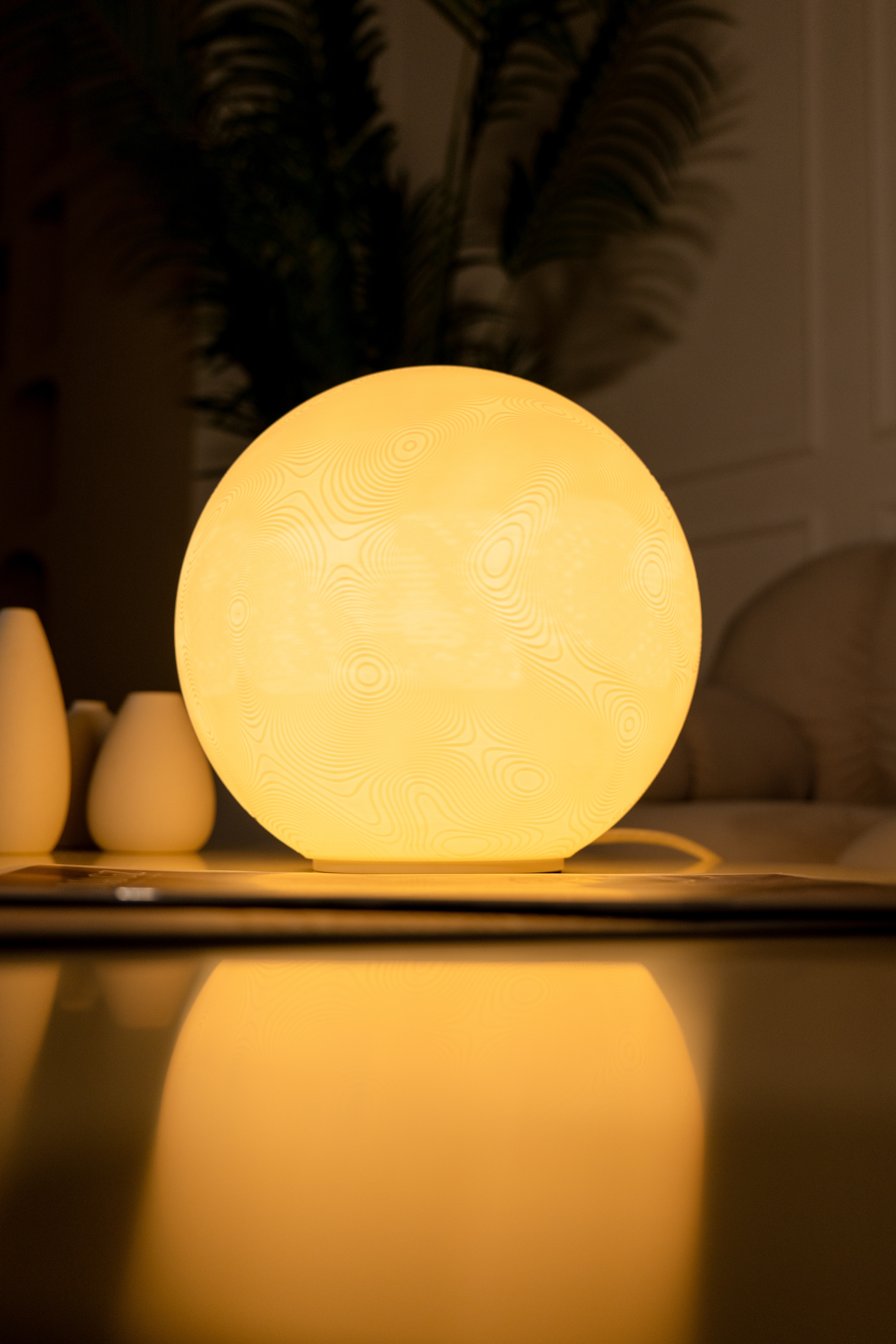 02 Landscape Sculpted Lamp