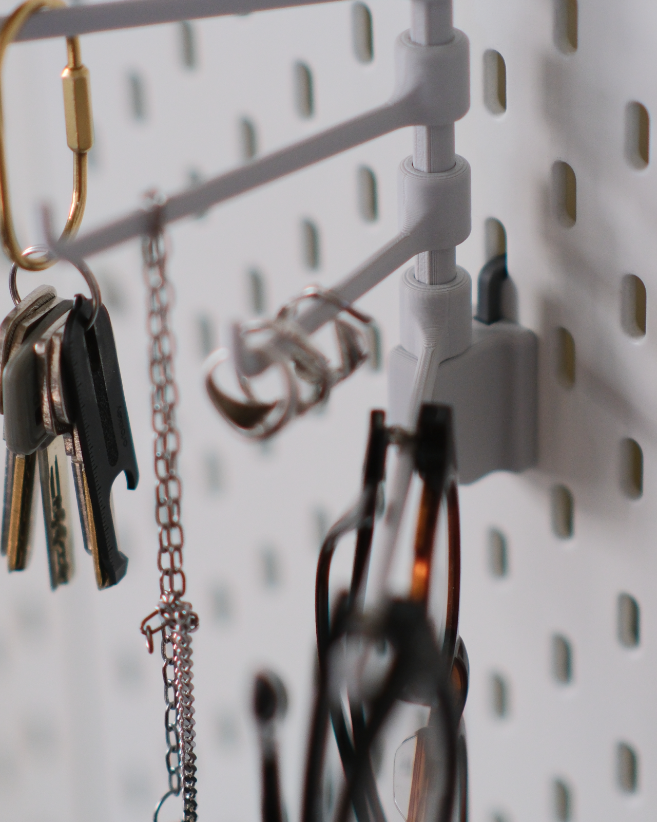 04 ikea_sakdis_rotatable_hook_set