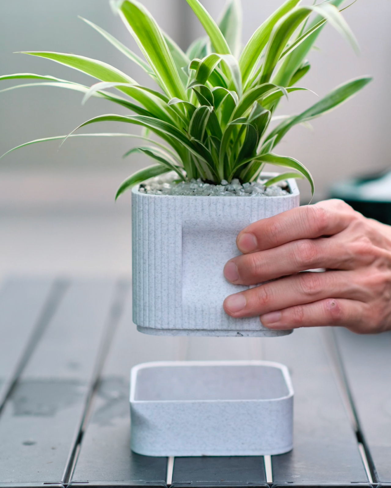 01 aura_architectural_ribbed_square_planter_with_hidden_drainage