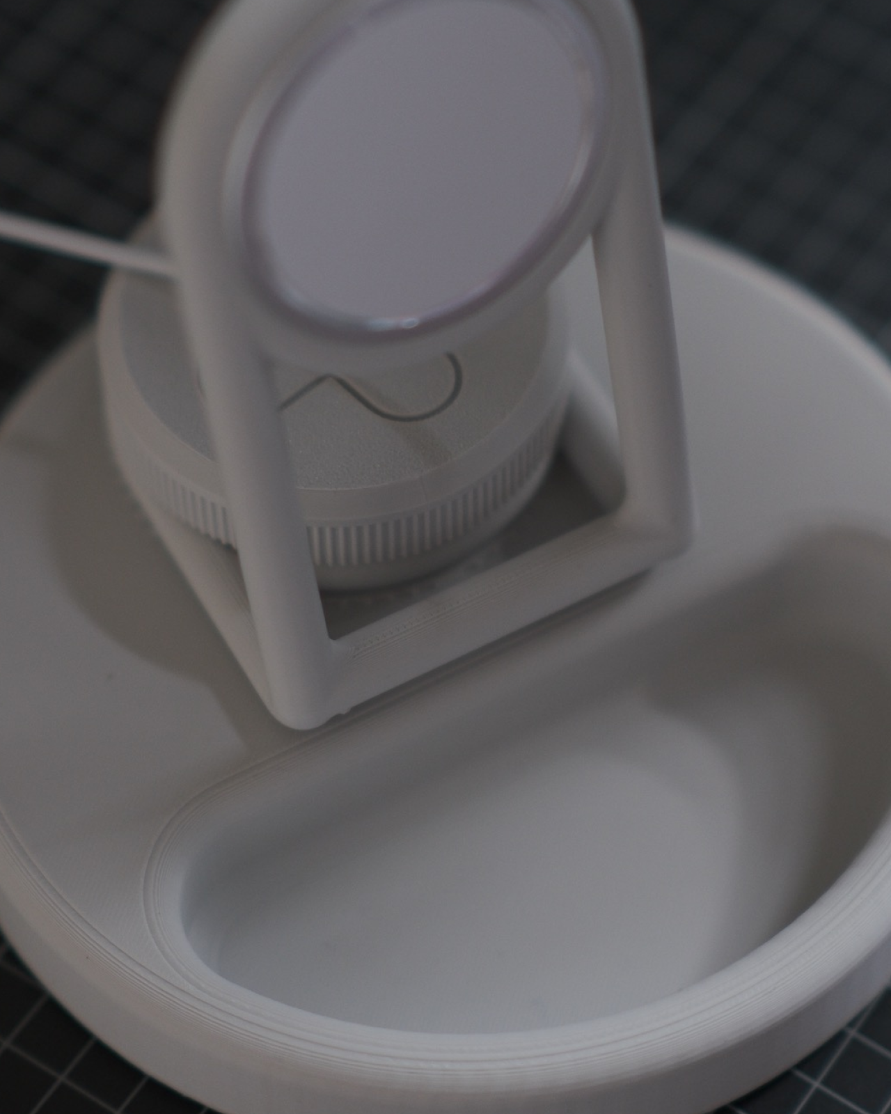 14 rotatable_magsafe_bedside_dock