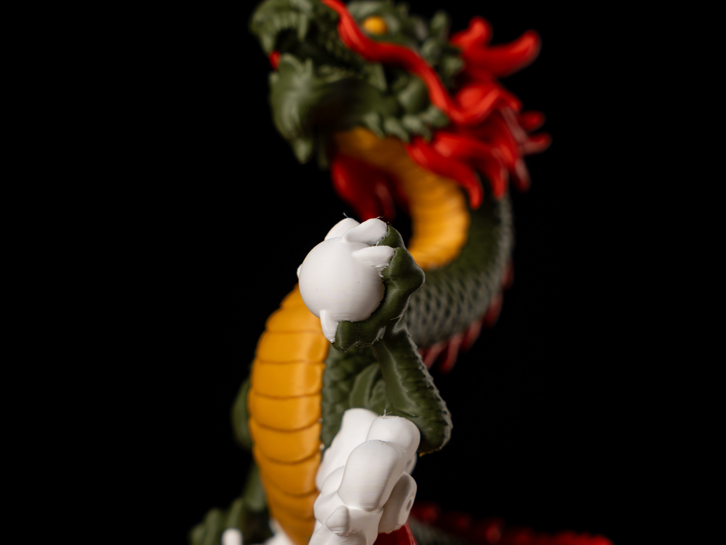 02 chinese_dragon_headphone_holder