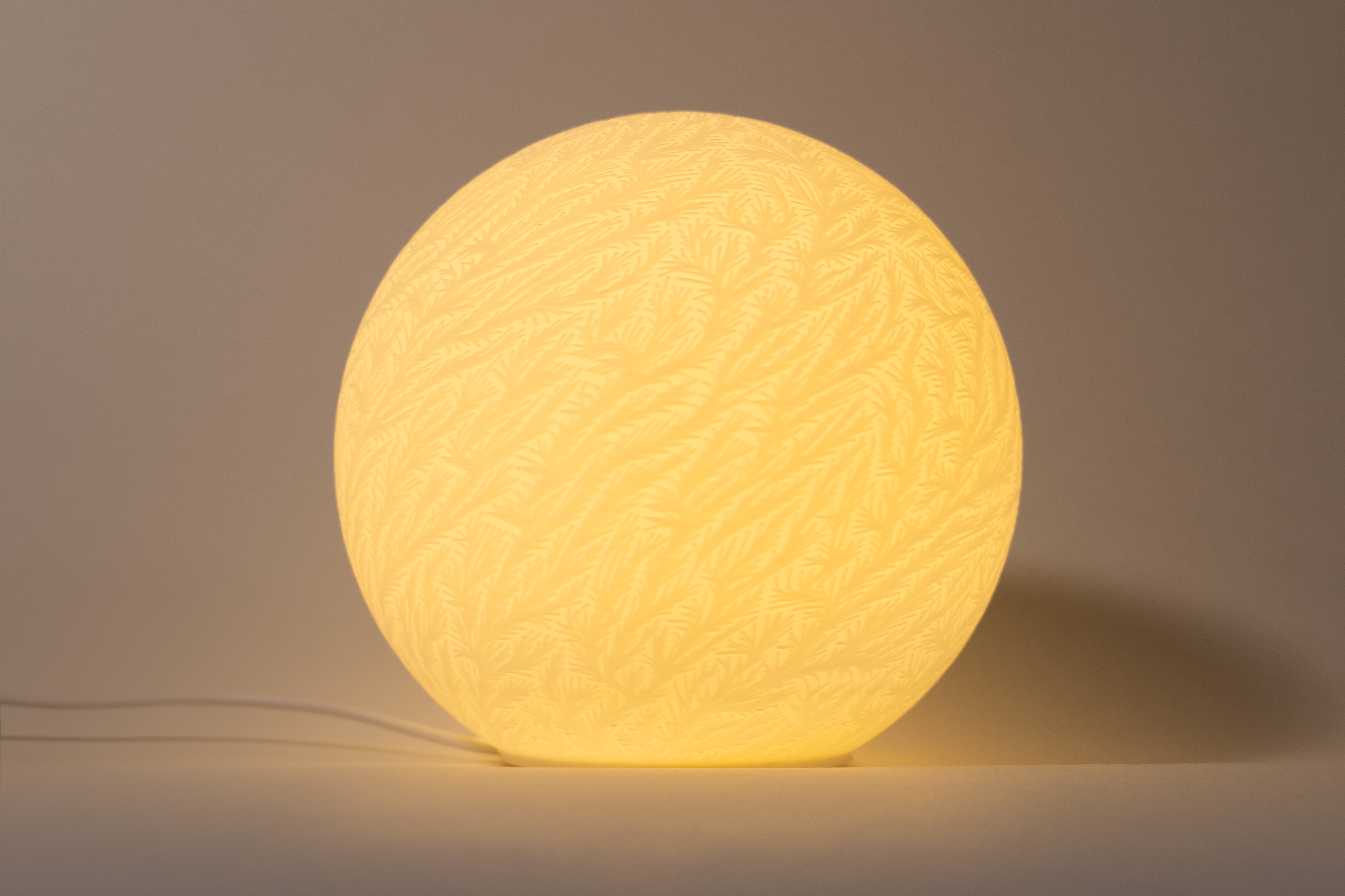 19 Frost-Sculpted Mini Lamp