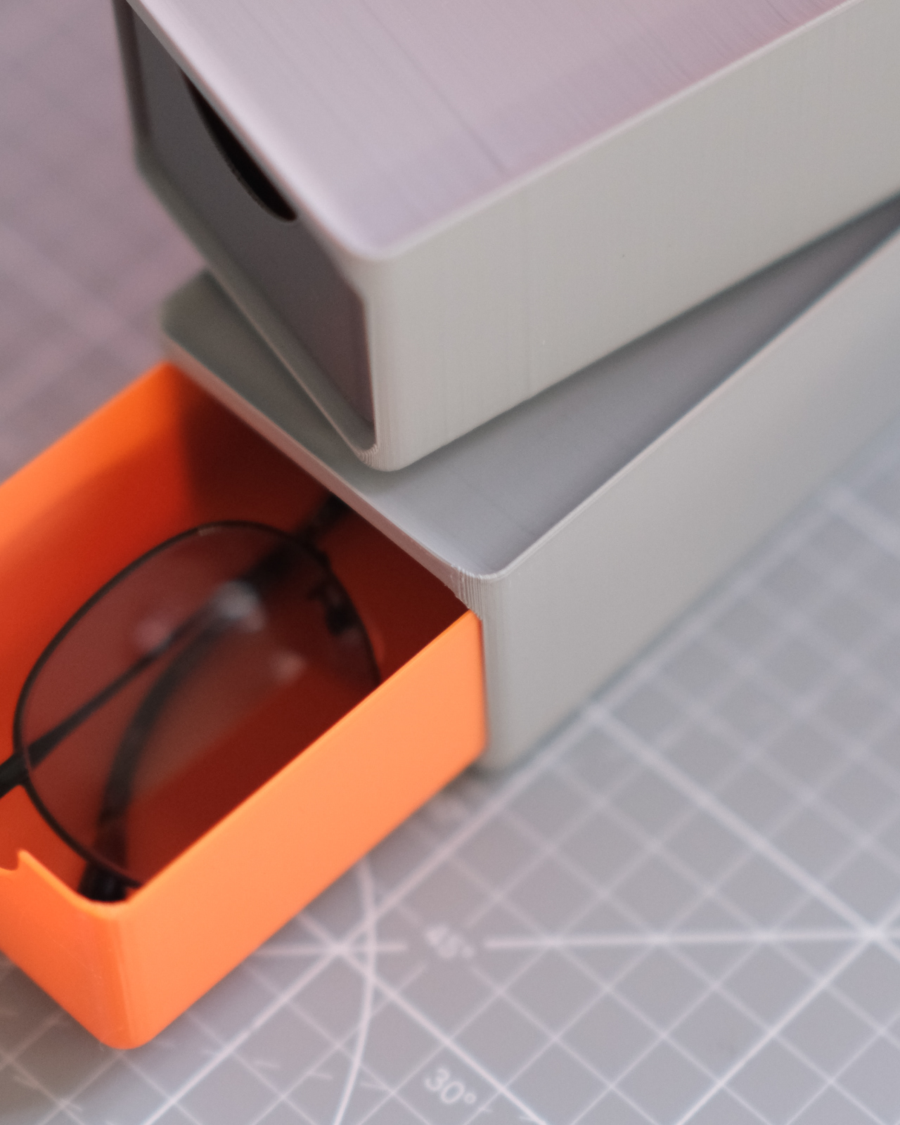 11 modular_glasses_storage_drawer_stackable_eyewear_organizer