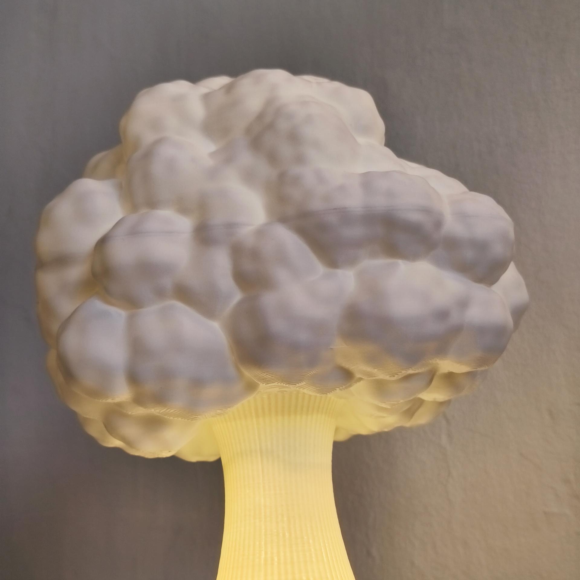 04 nuclear_cloud_lamp