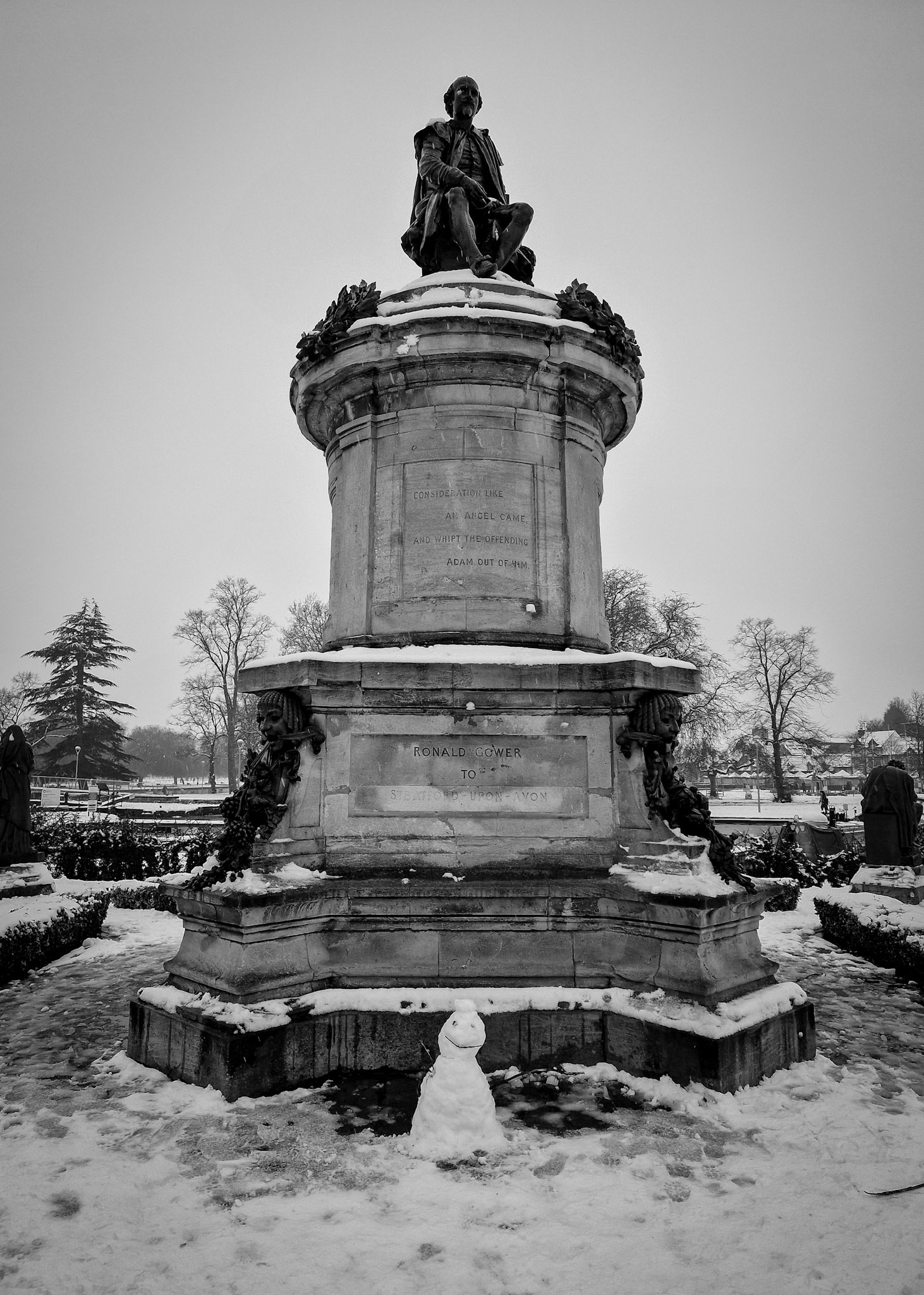 Shakespeare's statue, Stratford-upon-Avon, UK