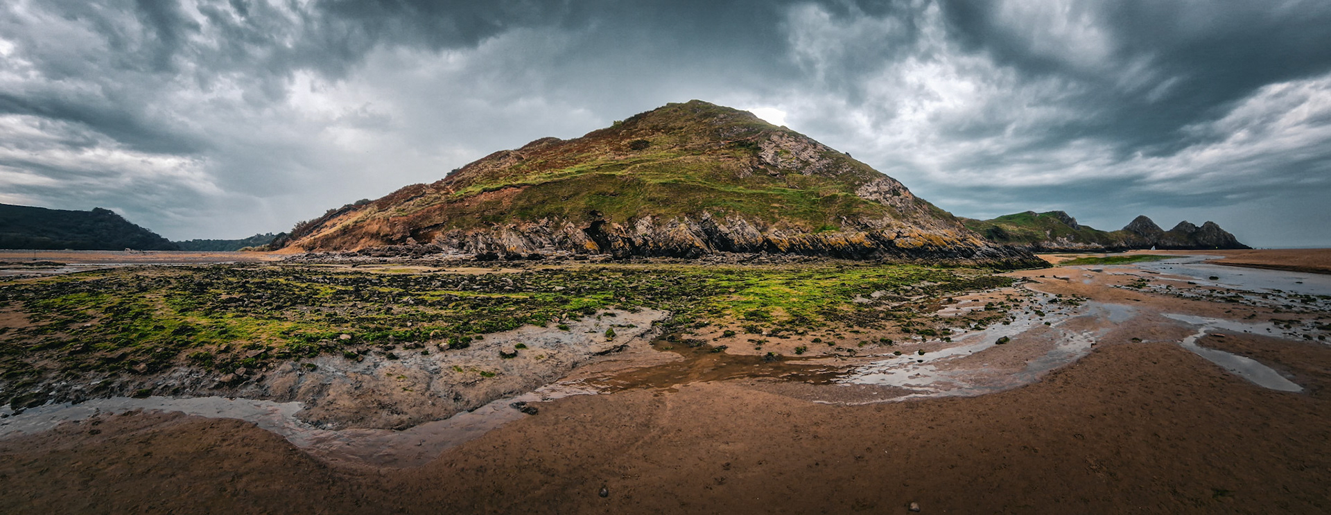 Three Cliff's Bay, Wales