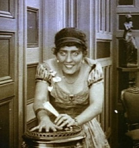 Lydia Brown in 'The Birth of a Nation' (DW Griffith, 1915). Portrayed by Mary Alden.