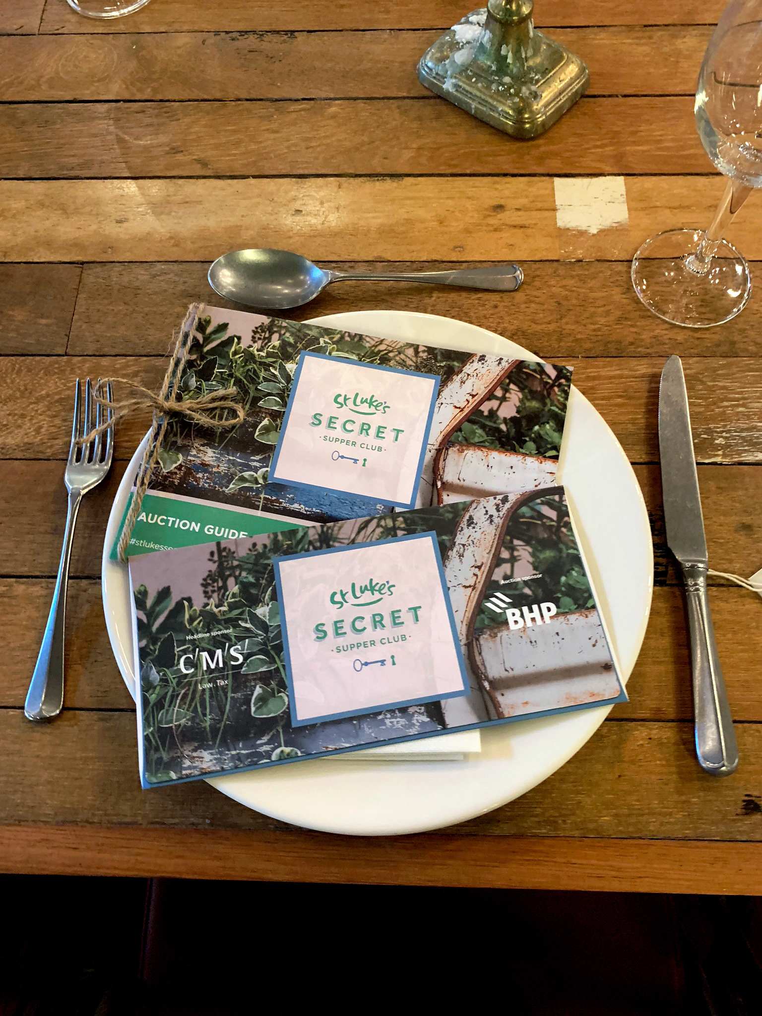 Auction guide and donation envelope