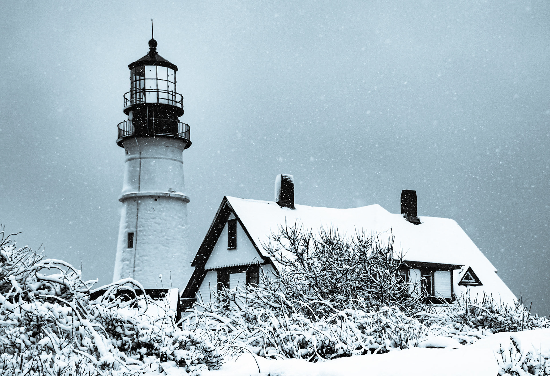 Snowing at Portland Head Lighthouse