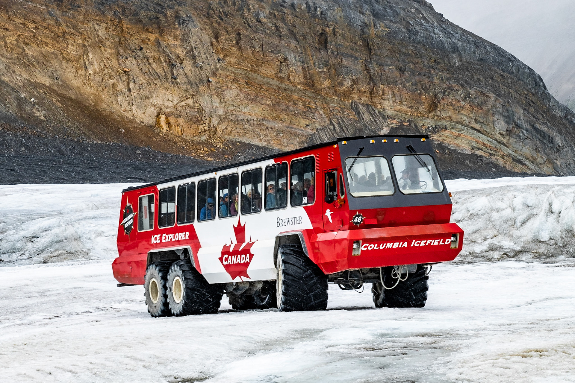 Columbia Icefields Parkway 6