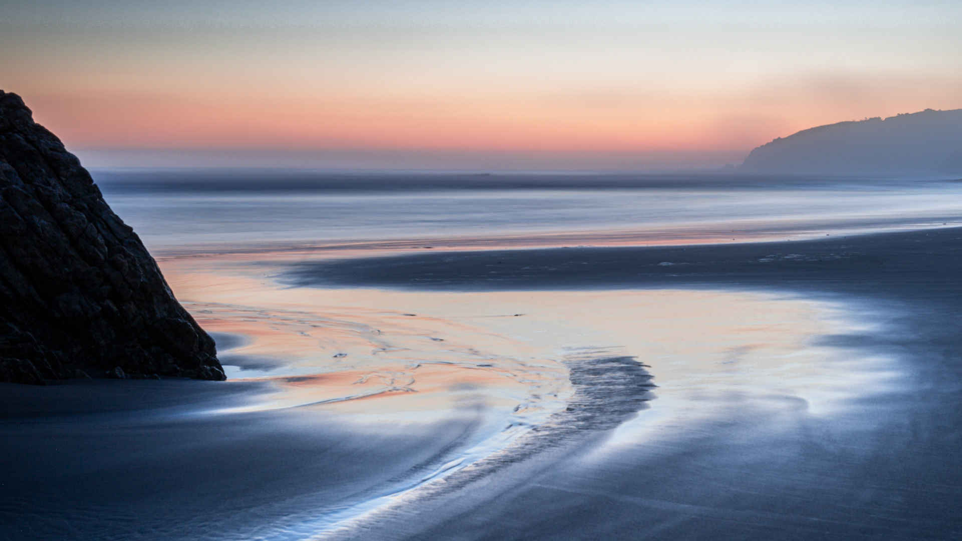 A quiet, gentle dialogue between water and morning light