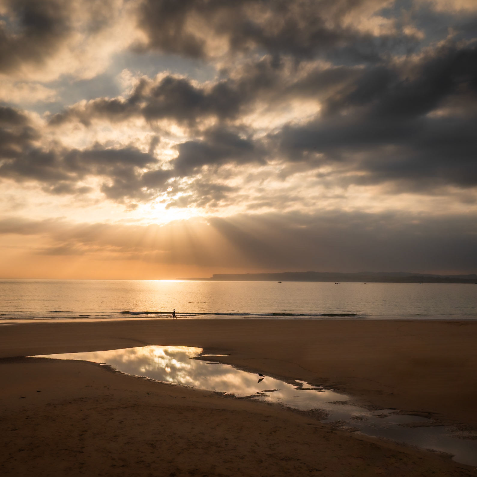 El Sardinero - Morning Reflections (1:1)