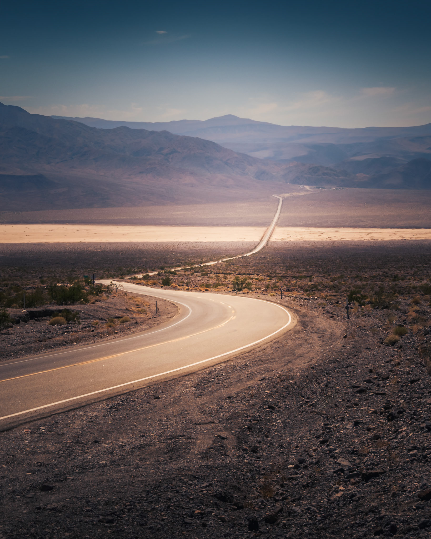 Death Valley - Road to Nowhere and Beyond (5:4)