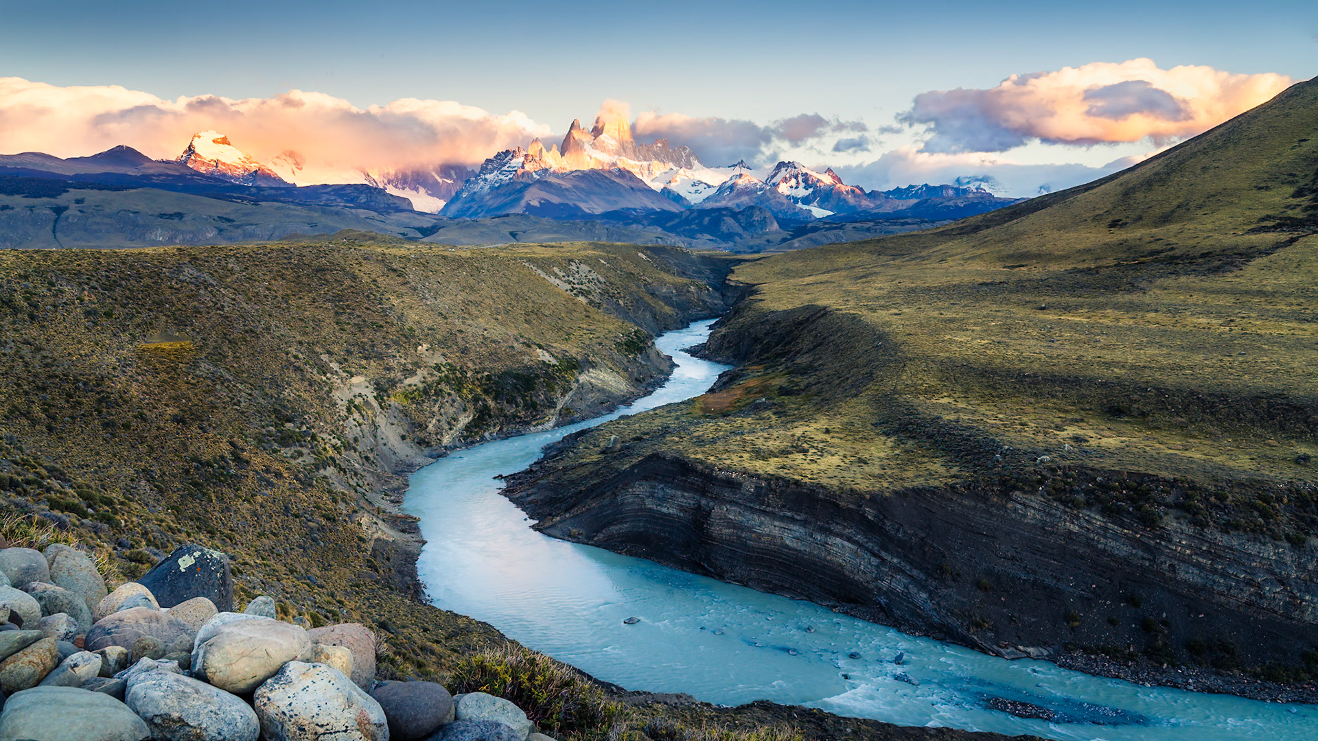 Fitz Roy - Across the Plateau (9:16)