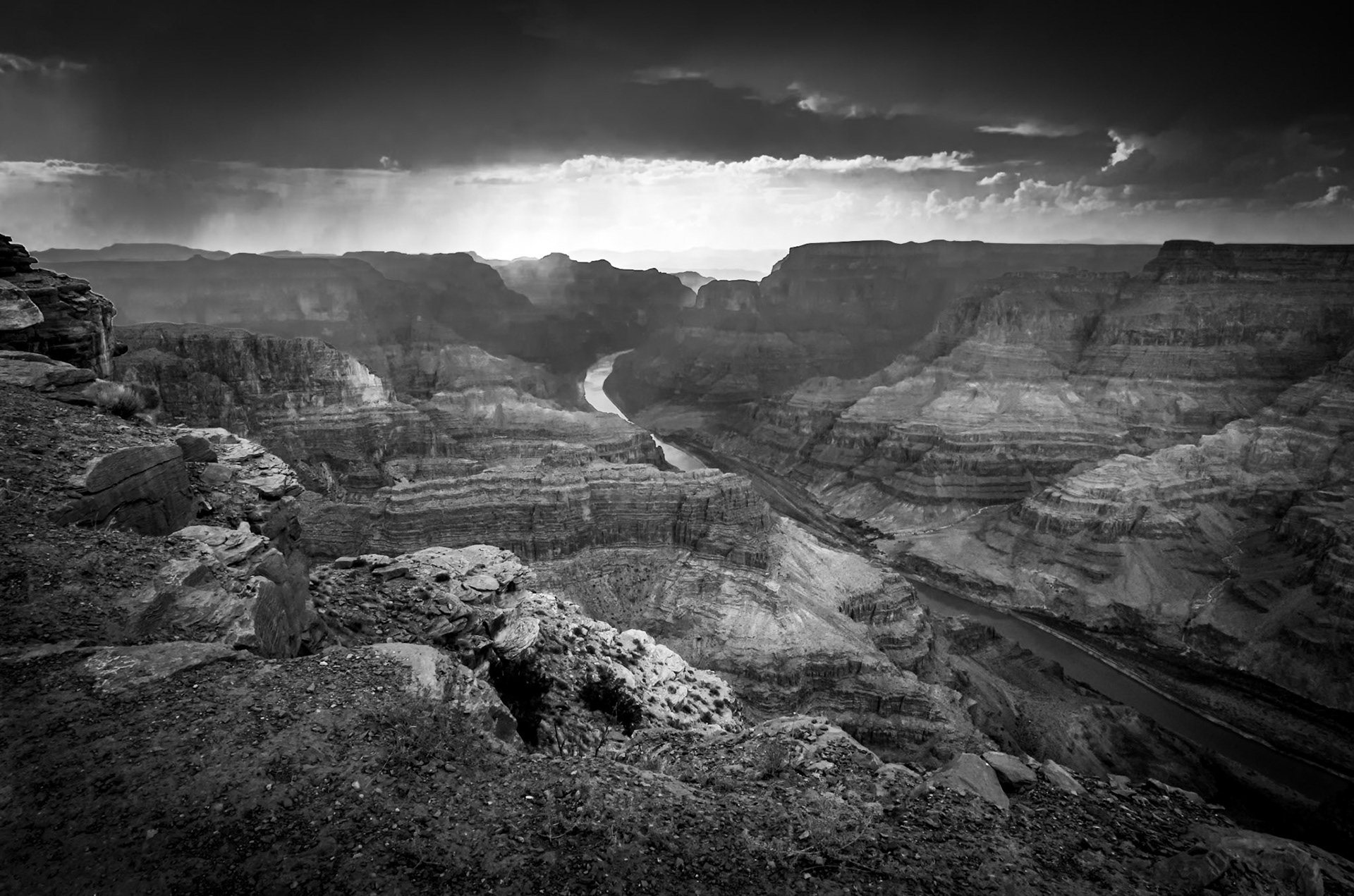 Grand Canyon - Approaching Rain (2:3)