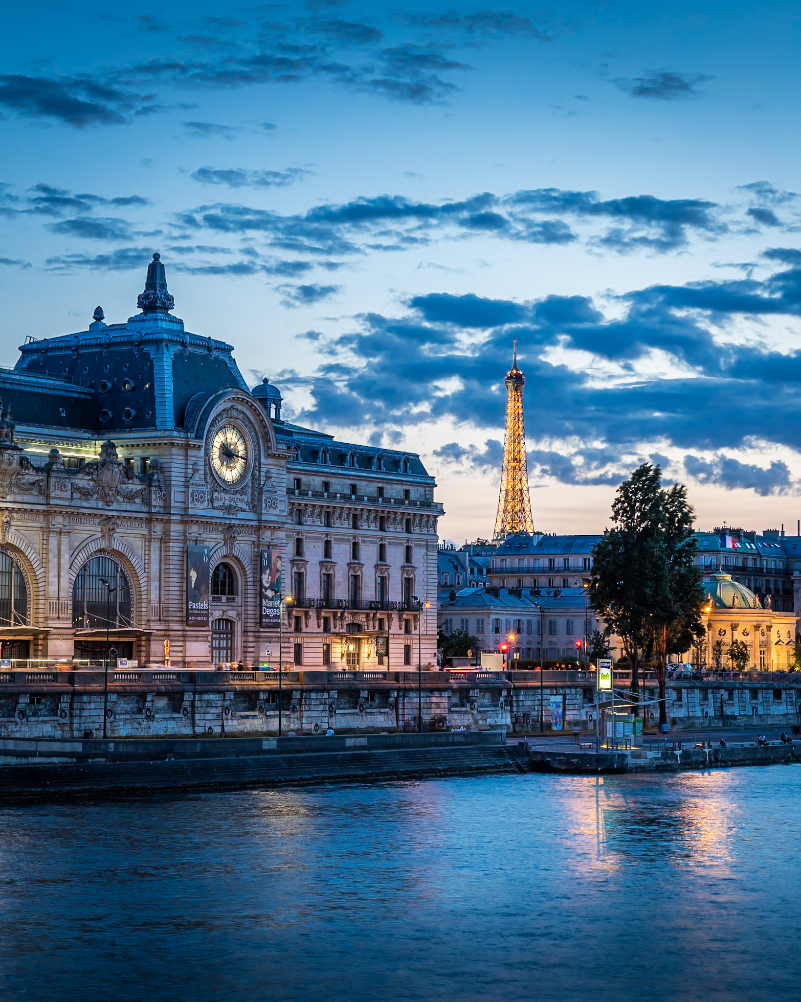 Paris - Orsay and the Iron Tower (5:4)