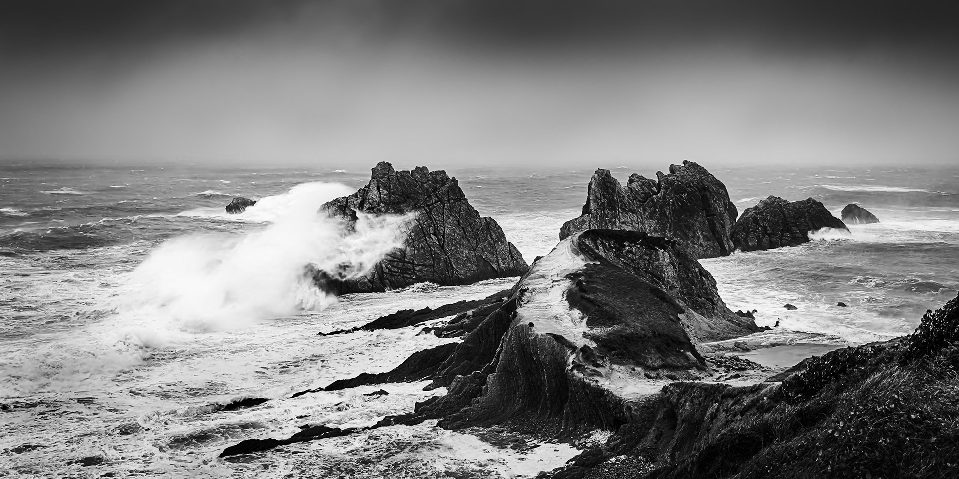 Costa Quebrada - Rough Seas at La Arnia (2:1)