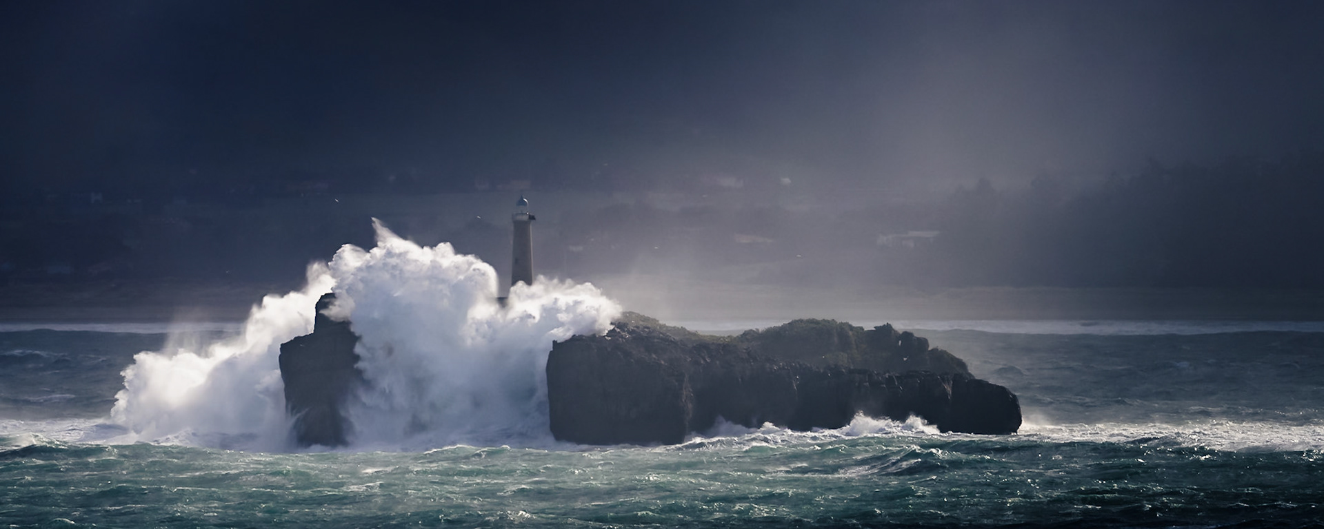 Mouro Island Lighthouse - Veil III (1:2.5)
