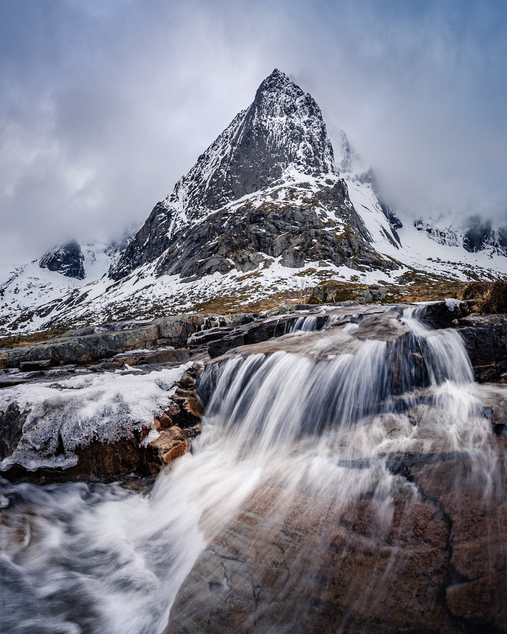 Lofoten - Broad Descent (5:4)