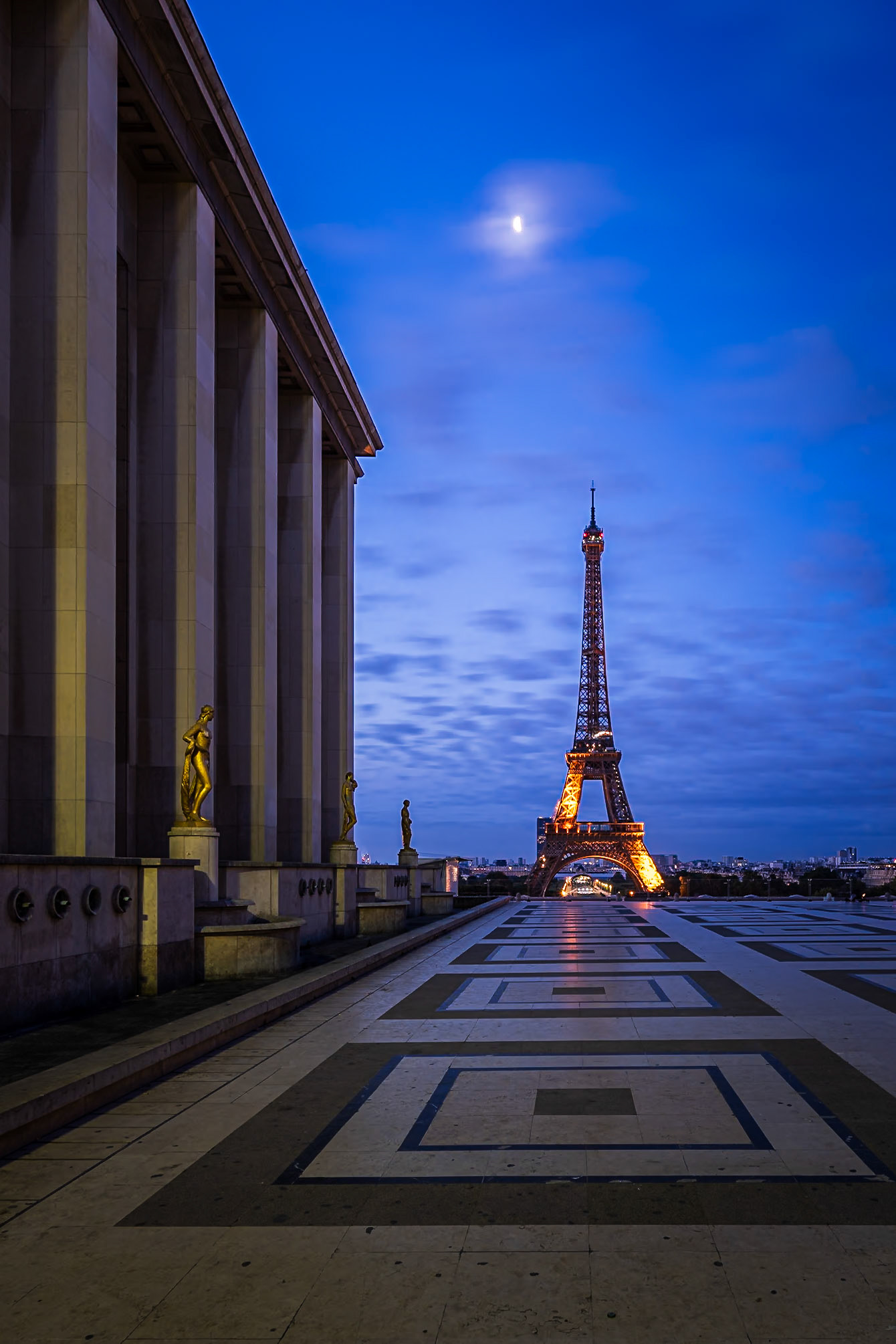 Paris - The Approach (3:2)