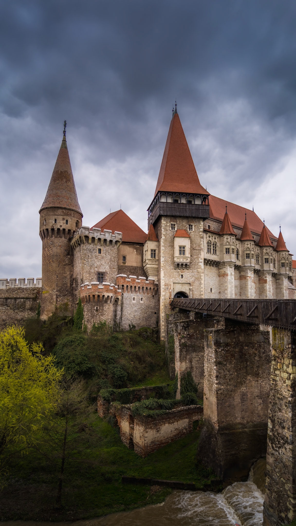 Hunedoara - Splendor (16:9)