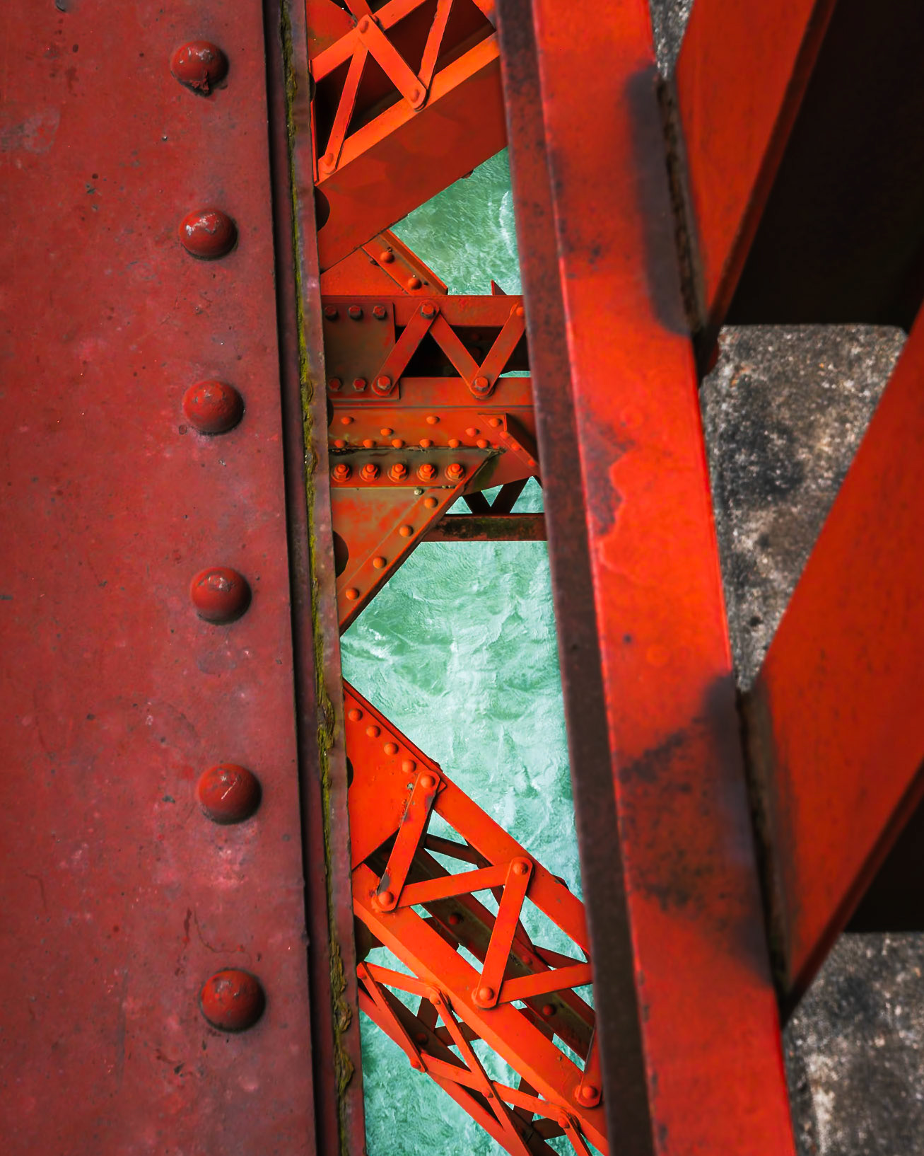Golden Gate Bridge - Vermilion Geometry (5:4)