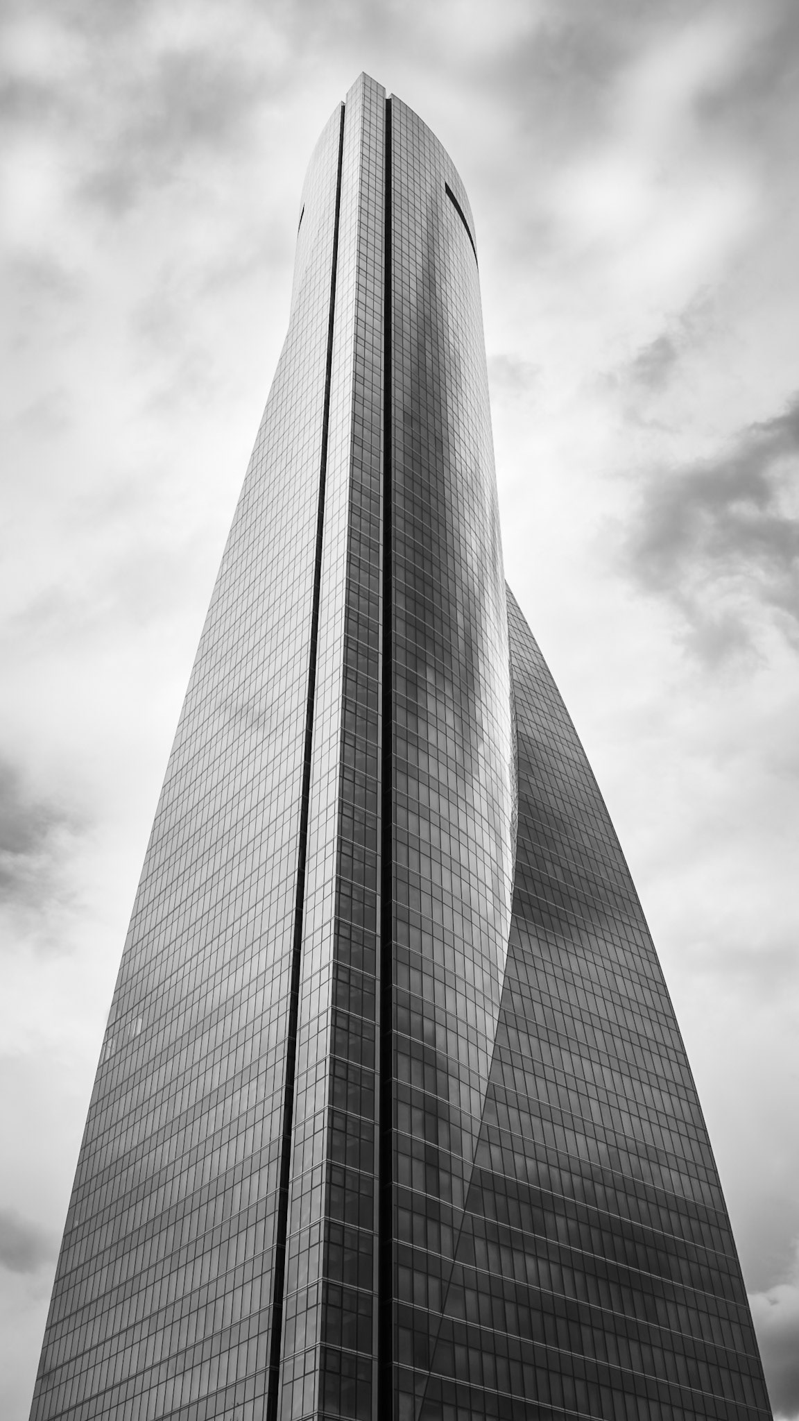The Four Towers - Vertical Torsion (16:9)