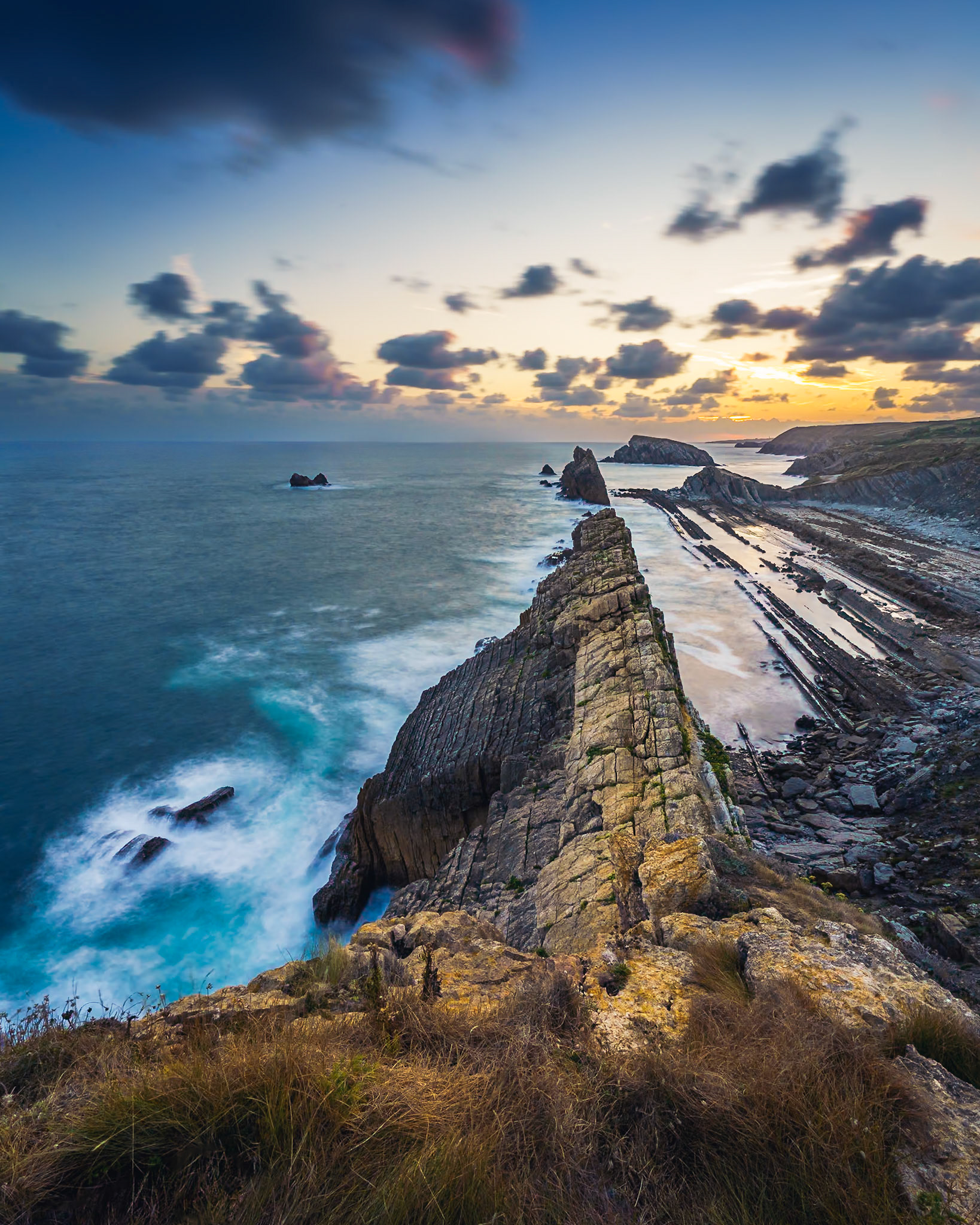 Costa Quebrada - Dividing Ridge (5:4)