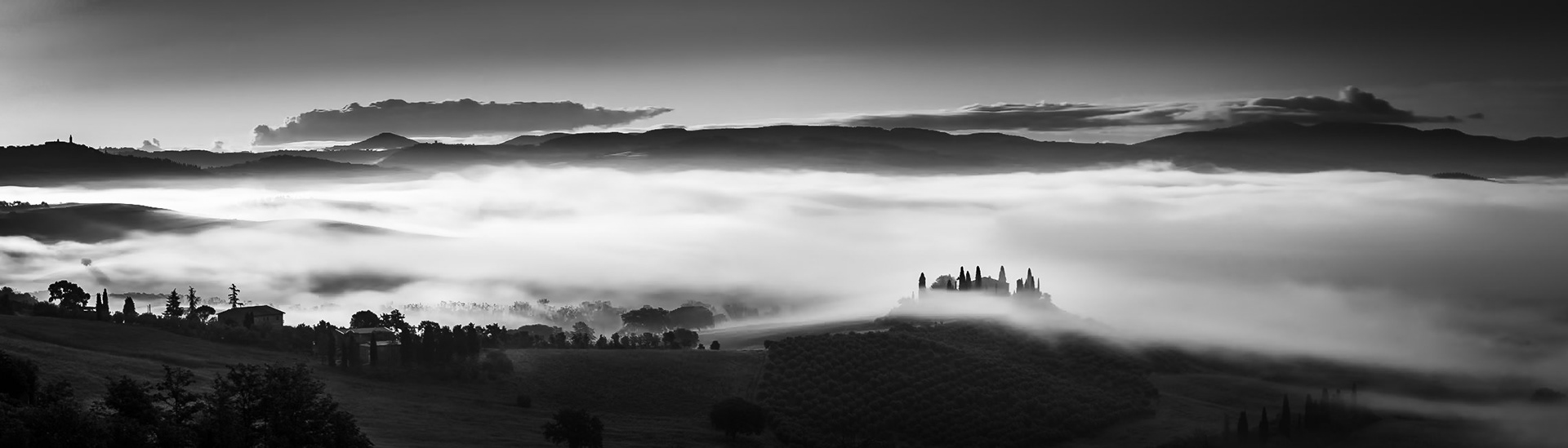 Tuscany - Morning Fog (1:3.5)