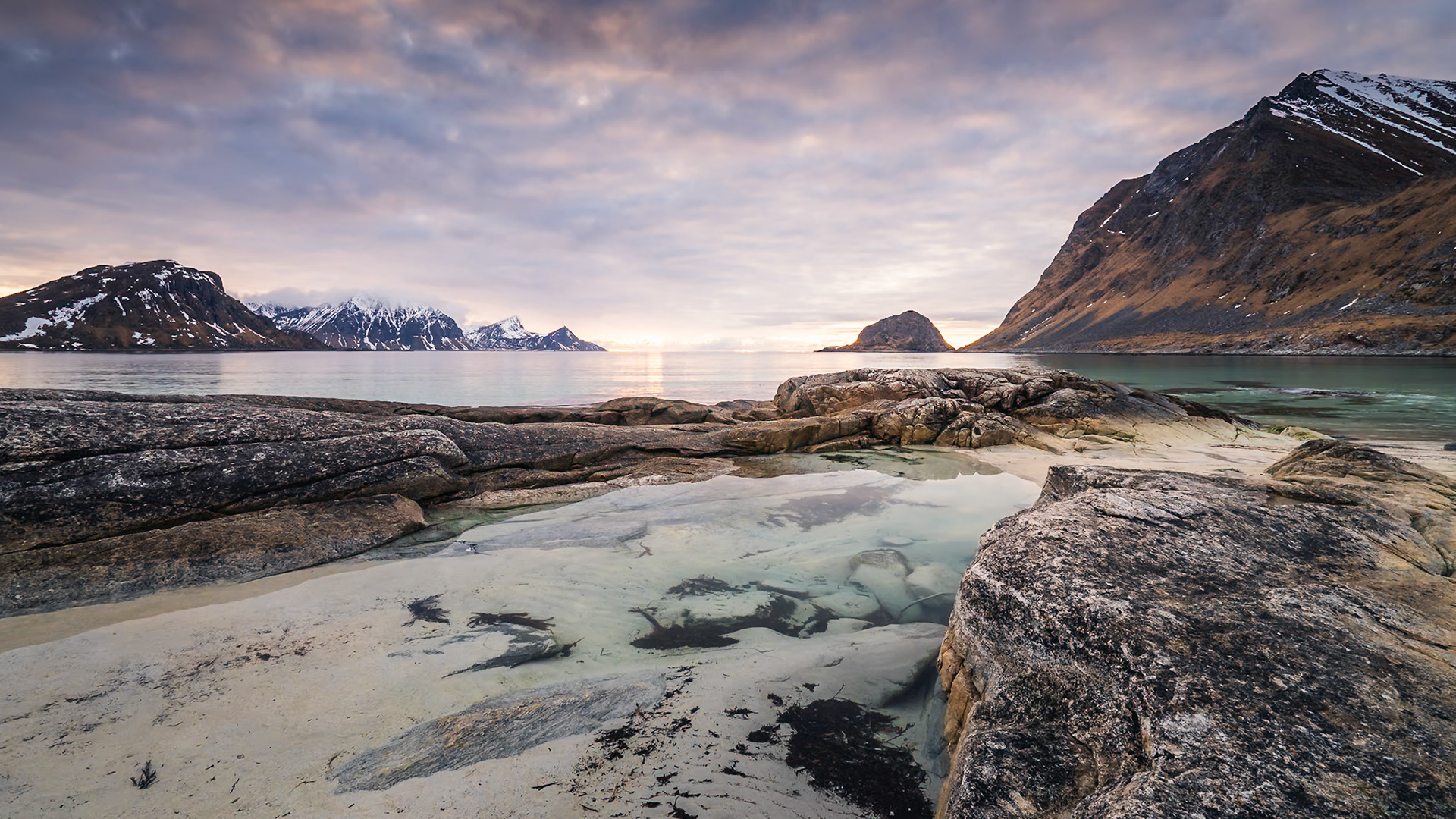 Haukland Beach - Basin III (9:16)