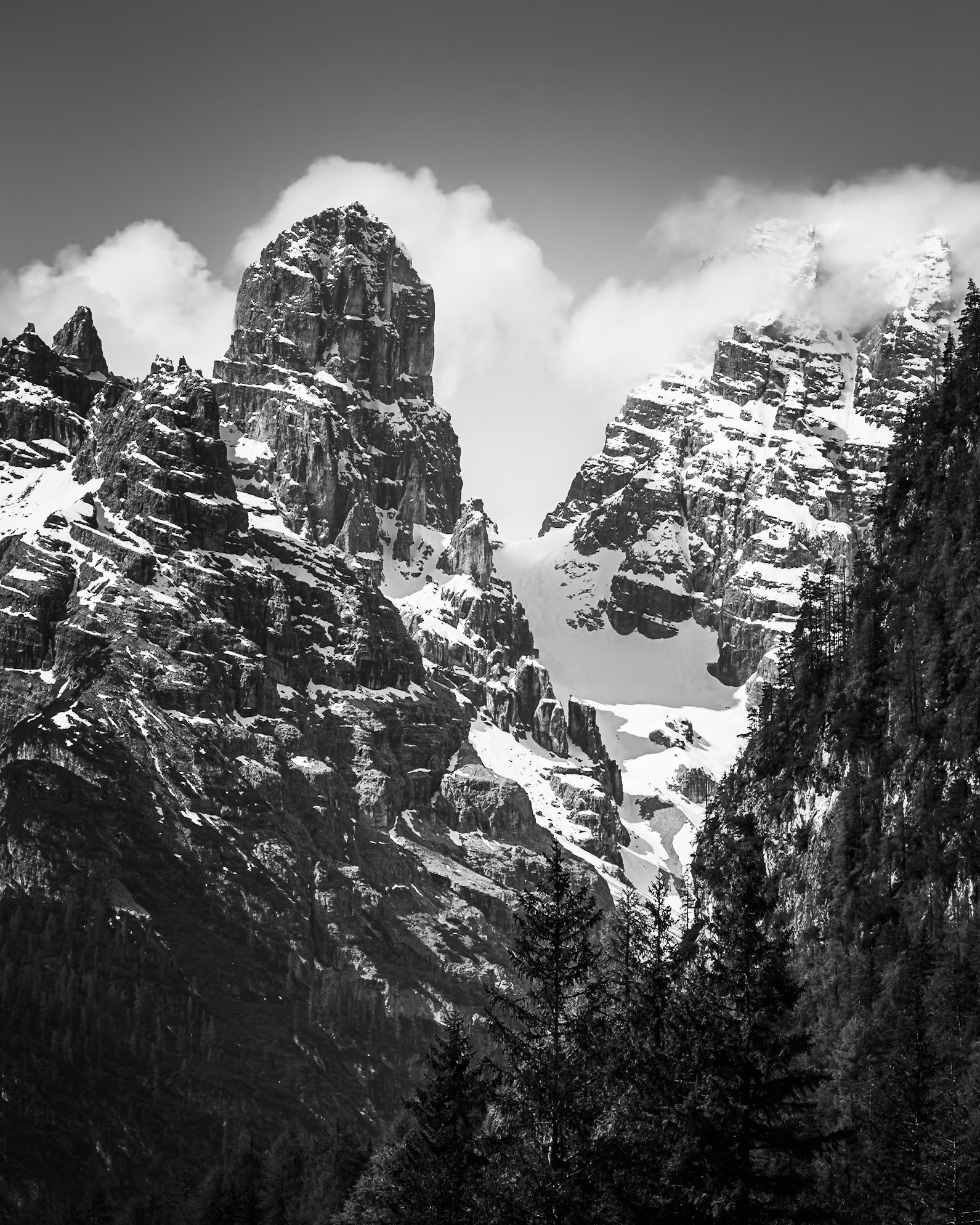 Dolomites - Divided Mass (5:4)