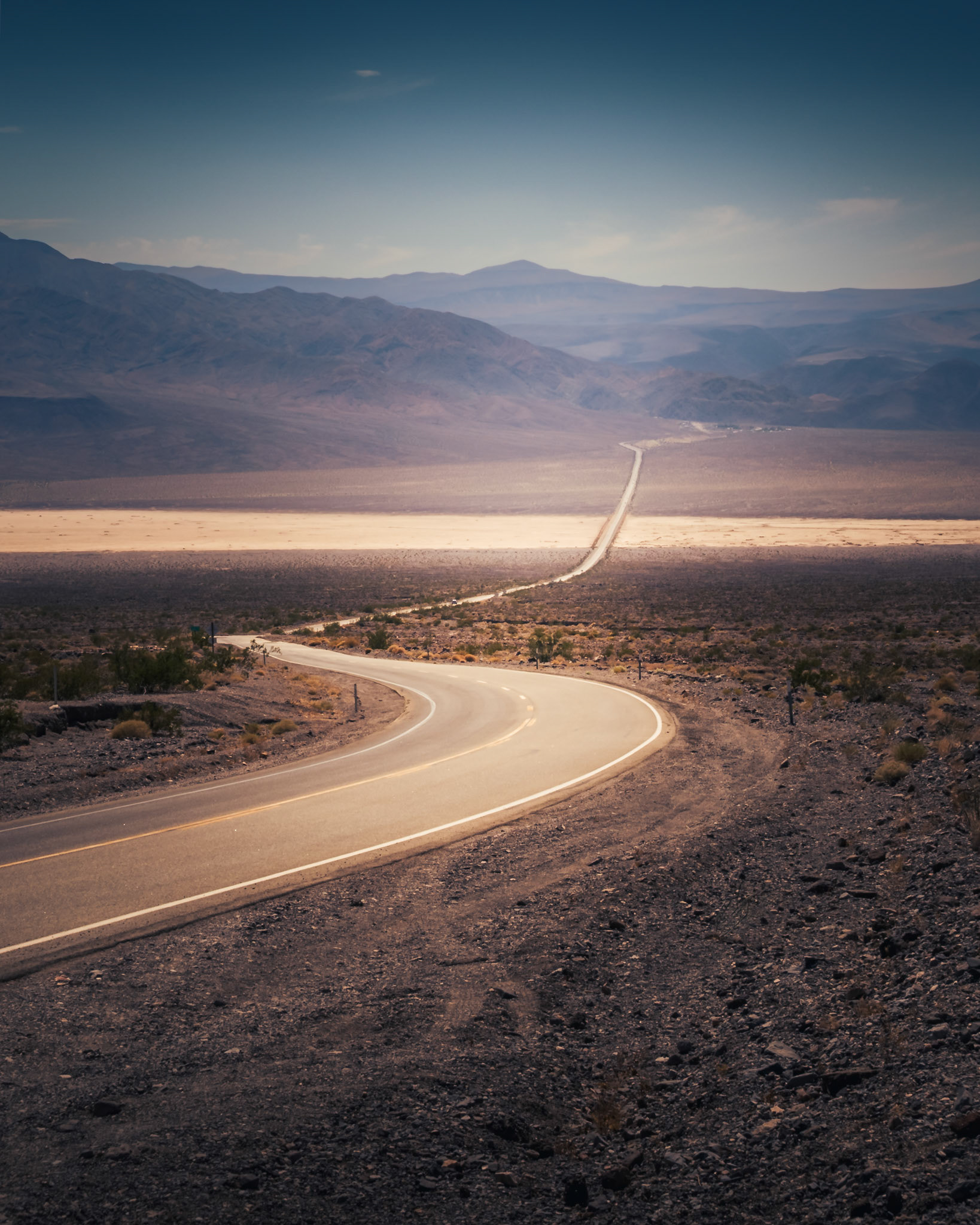 Death Valley - Road to Nowhere and Beyond (5:4)