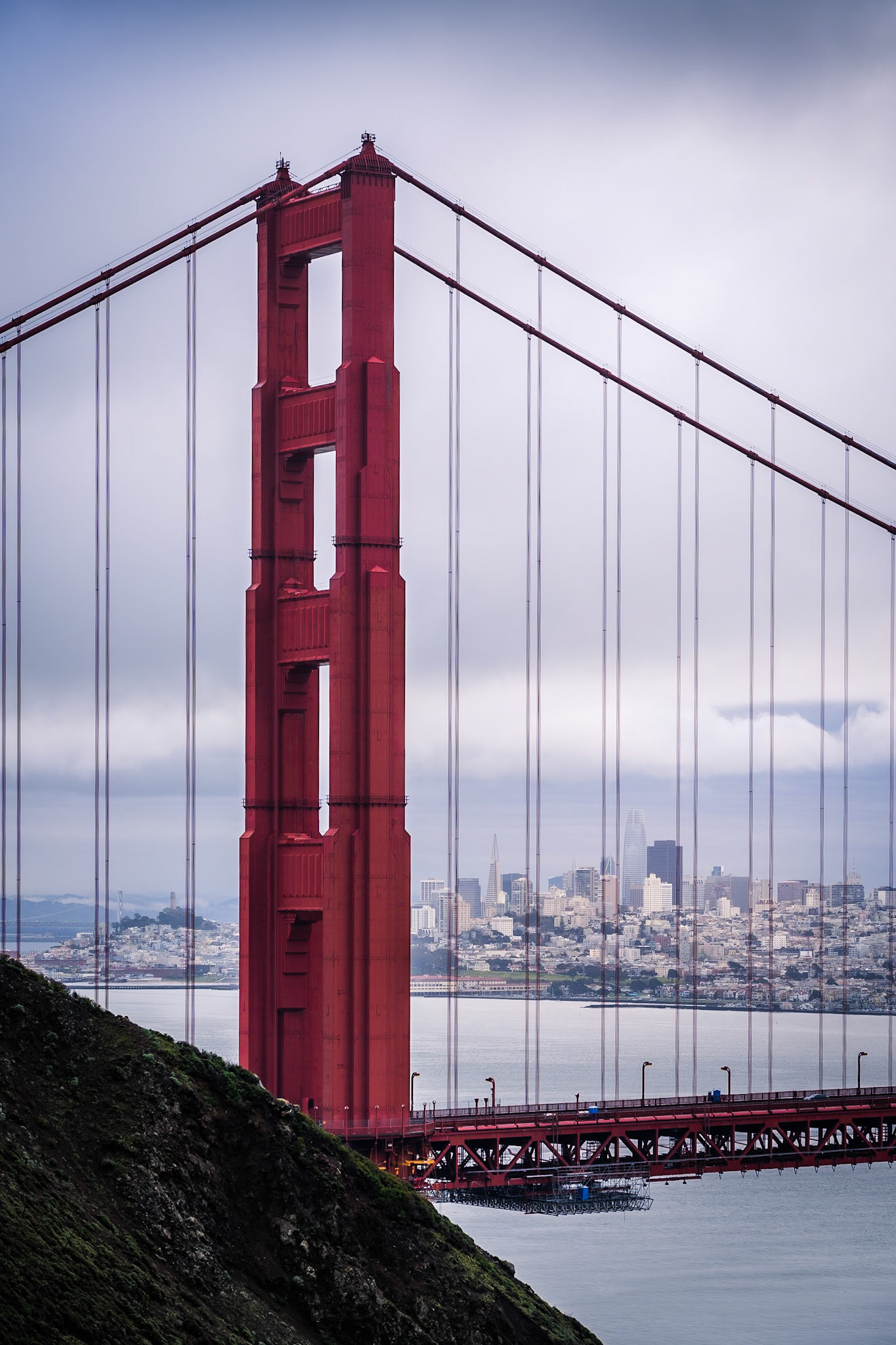 Golden Gate Bridge - Standing Tall Across the Bay (3:2)