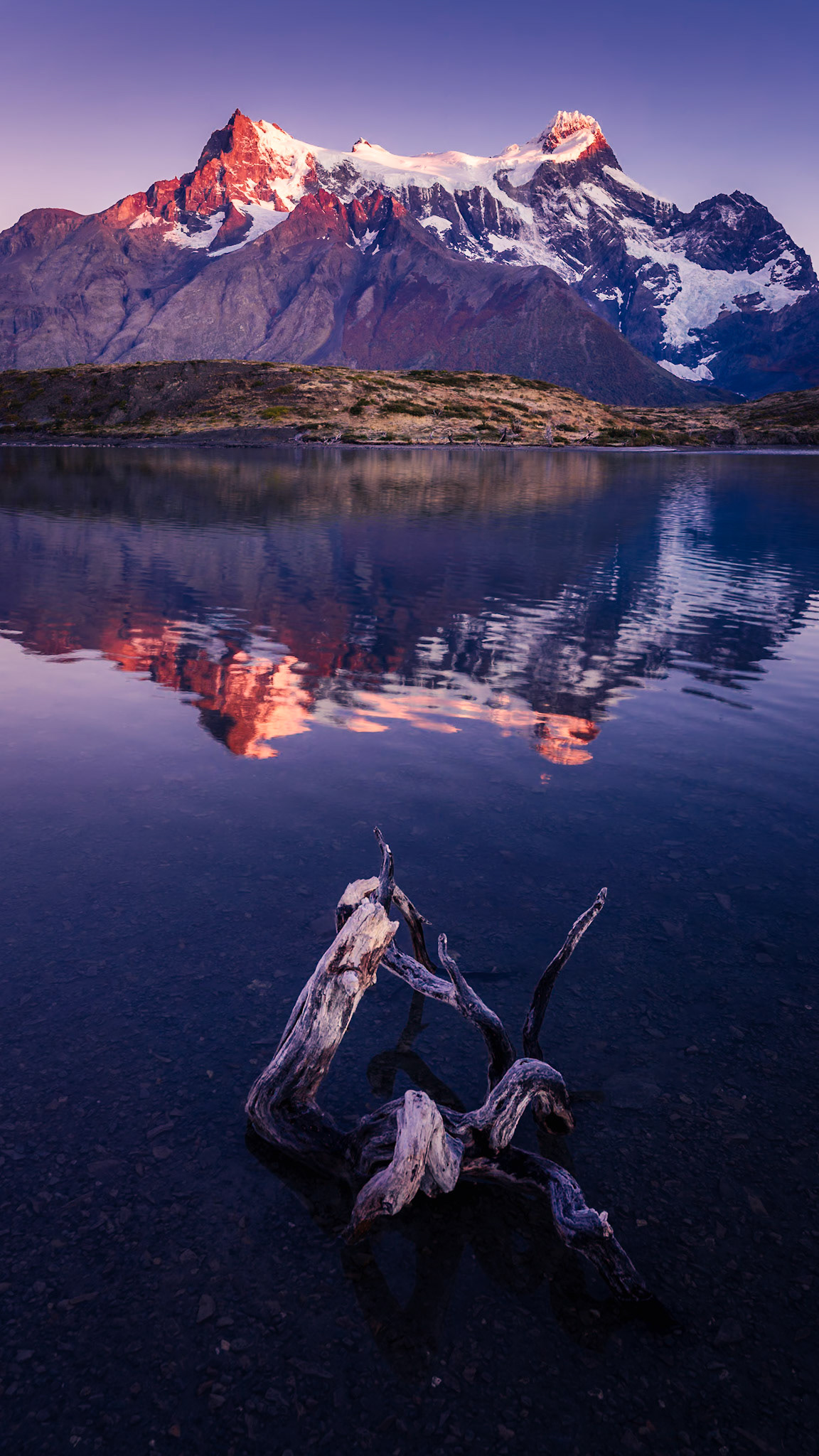 Torres del Paine - Embers of the Summit (16:9)