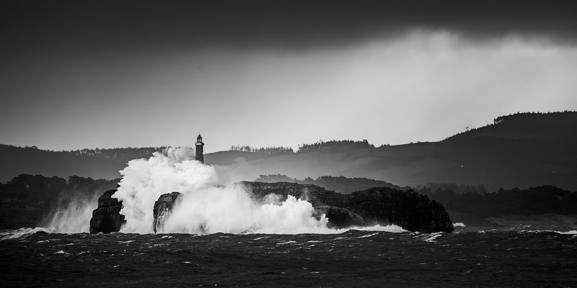 Mouro Island Lighthouse - Shock I (1:2)