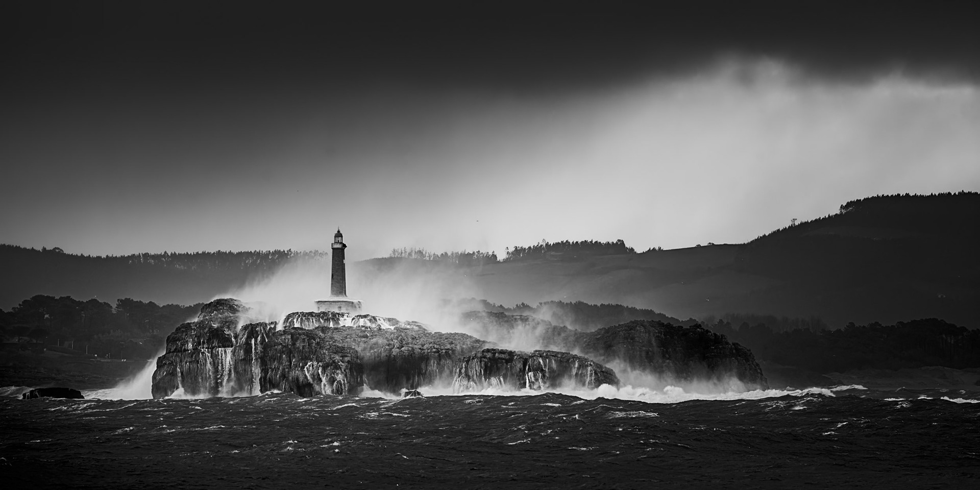 Mouro Island Lighthouse - Shock V (1:2)