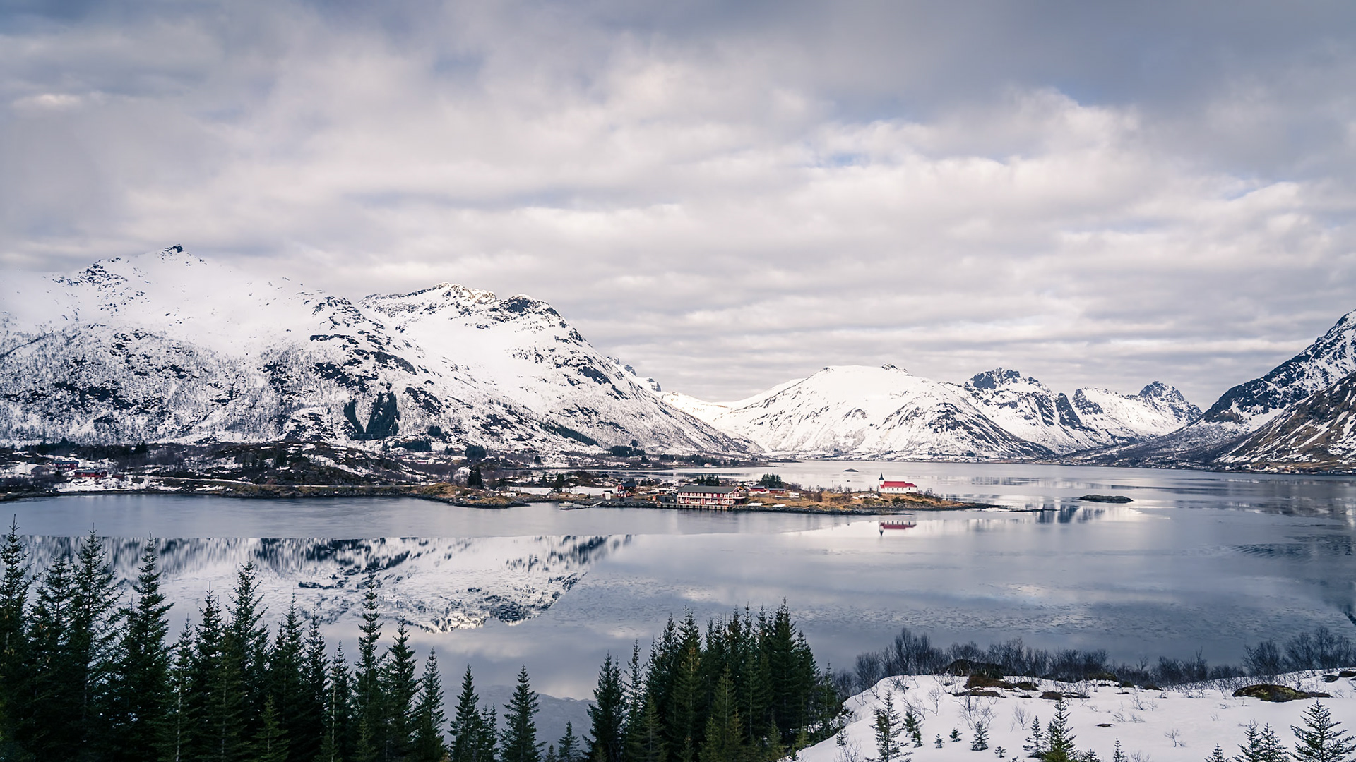 Austnespollen Viewpoint - Late Winter Vista (9:16)