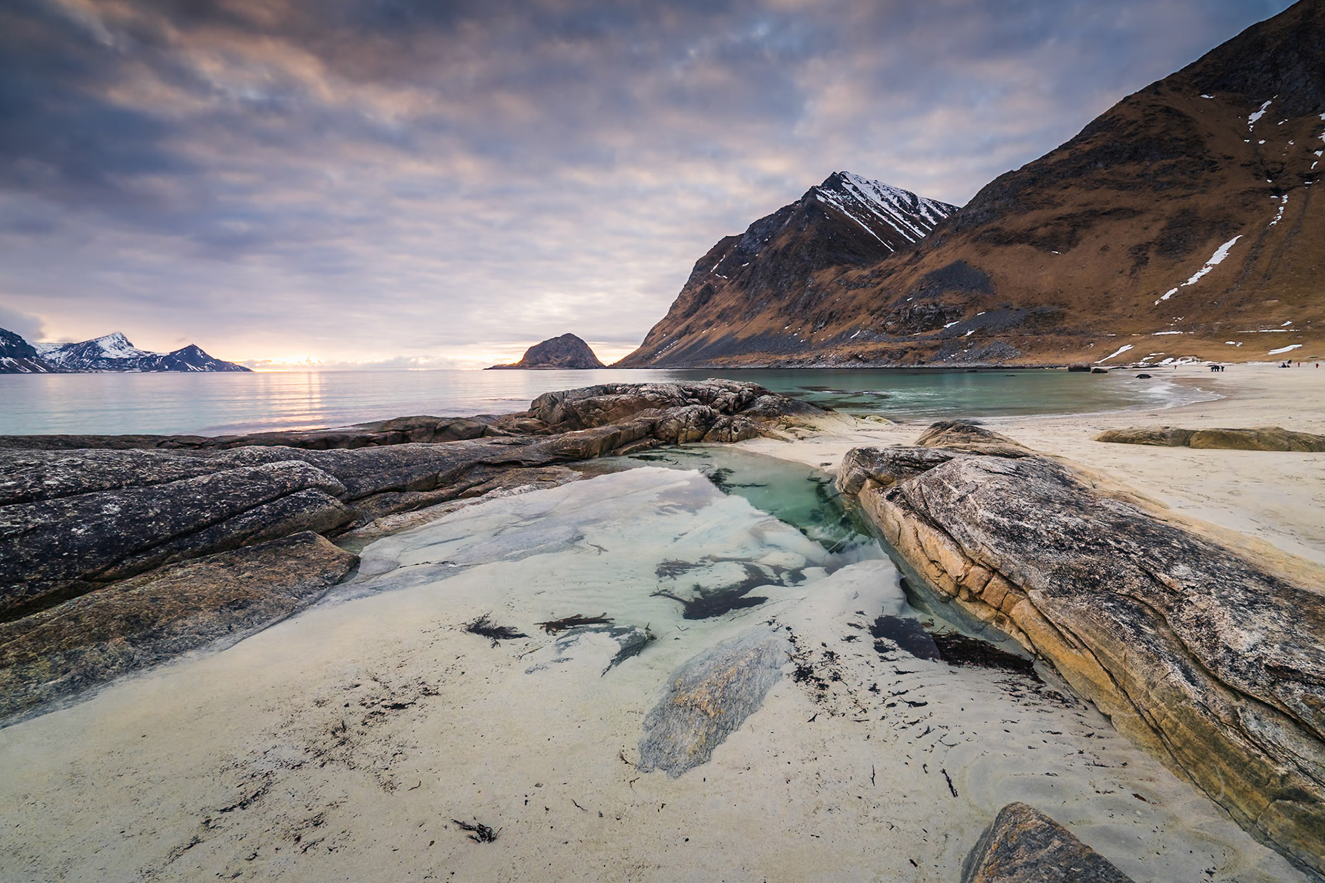 Haukland Beach - Basin II (2:3)