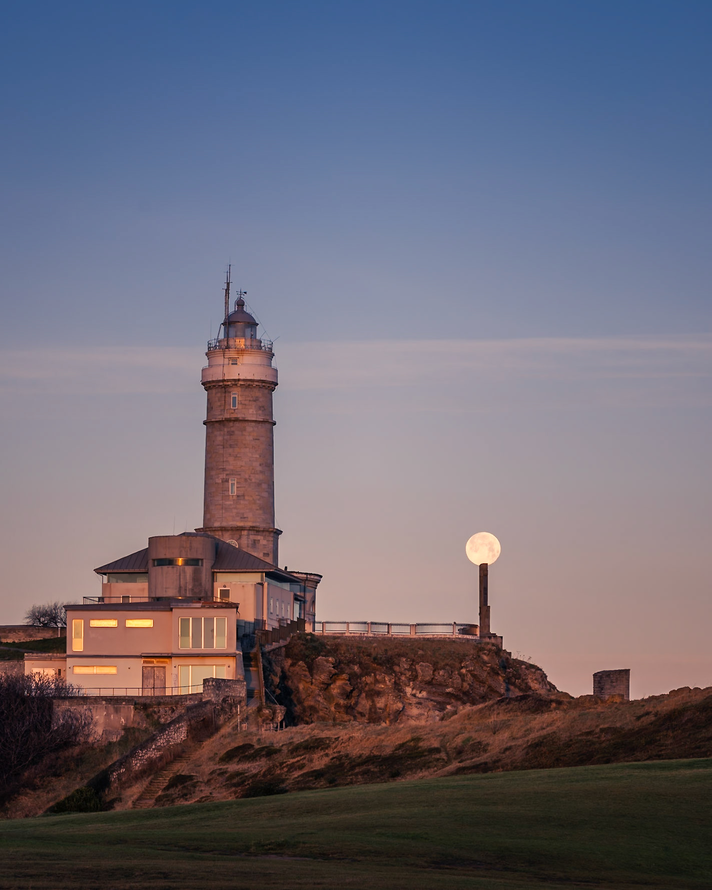 Cabo Mayor Lighthouse - The Moon as a Streetlight (5:4)