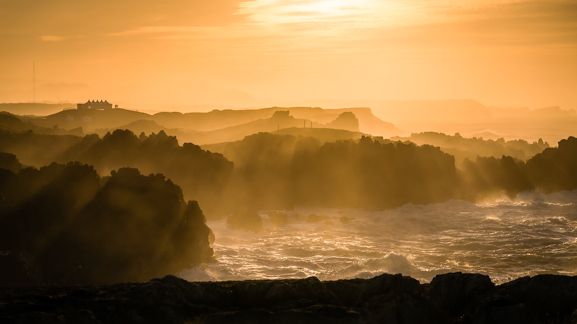 Costa Quebrada - Rock in the Golden Current (9:16)