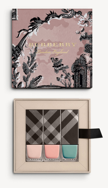 The Fall 2016 runway nail set