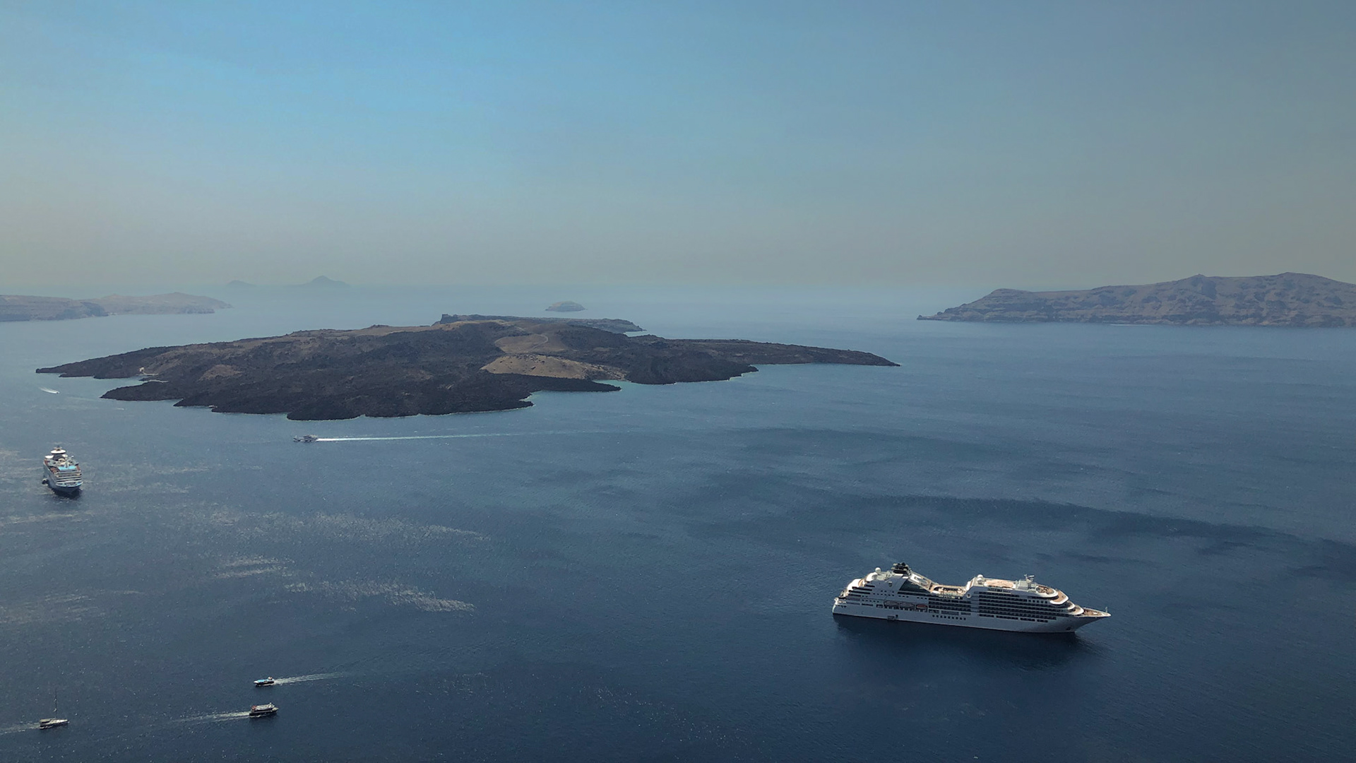 Fira, Santorini, Greece