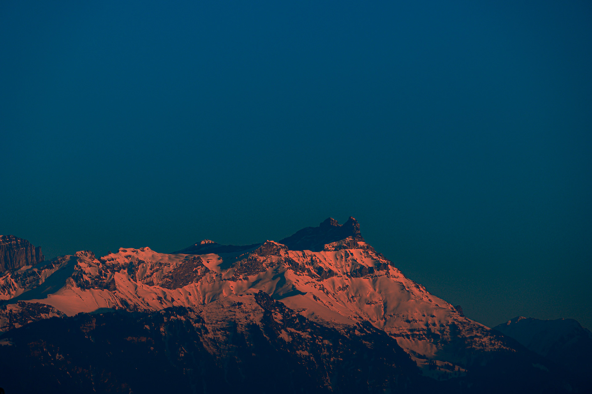 Swiss Alps on the way to Tasch.