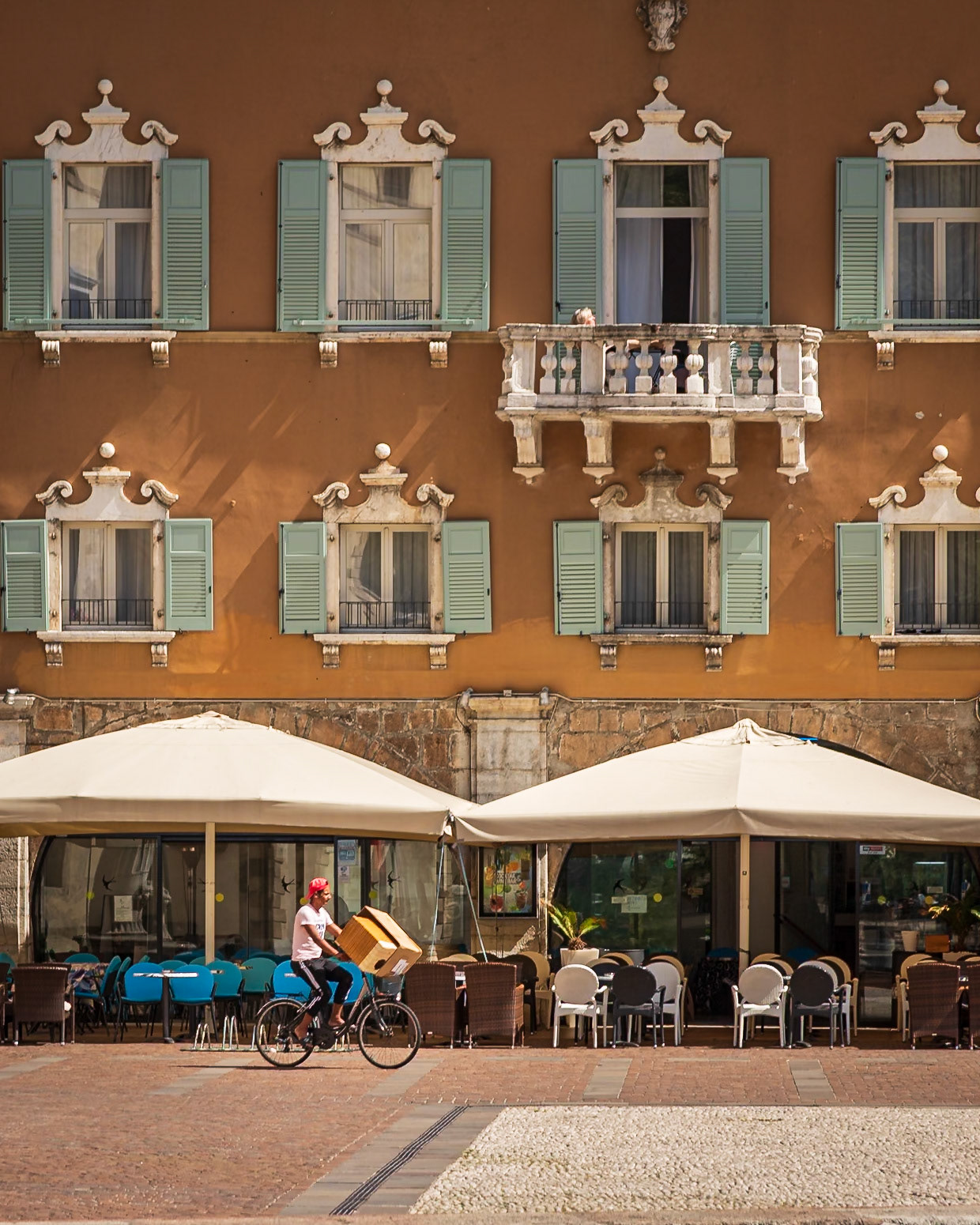 Delivery, Riva del Garda