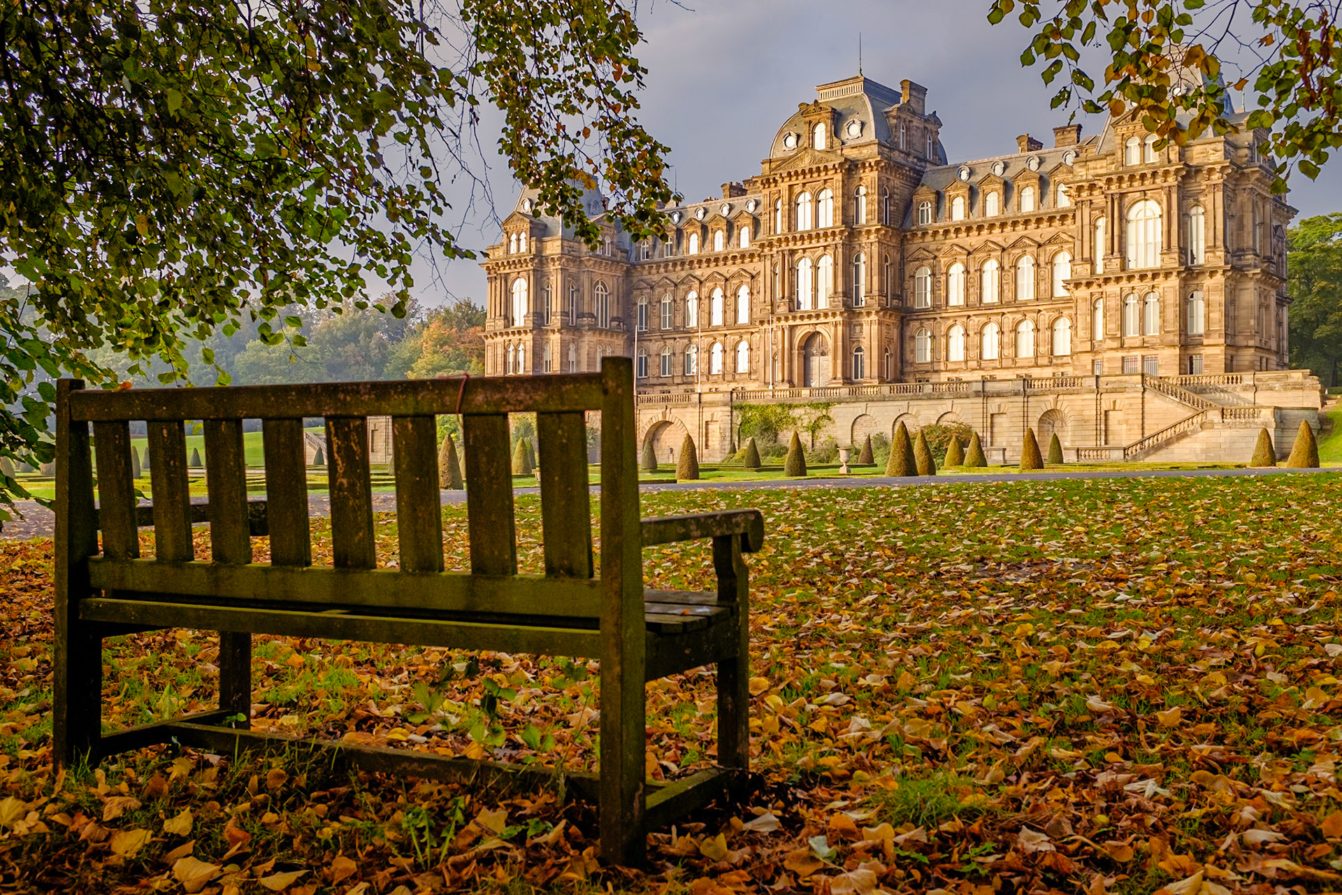 Bowes Museum, Autumn II: In the Bowes Museum Grounds