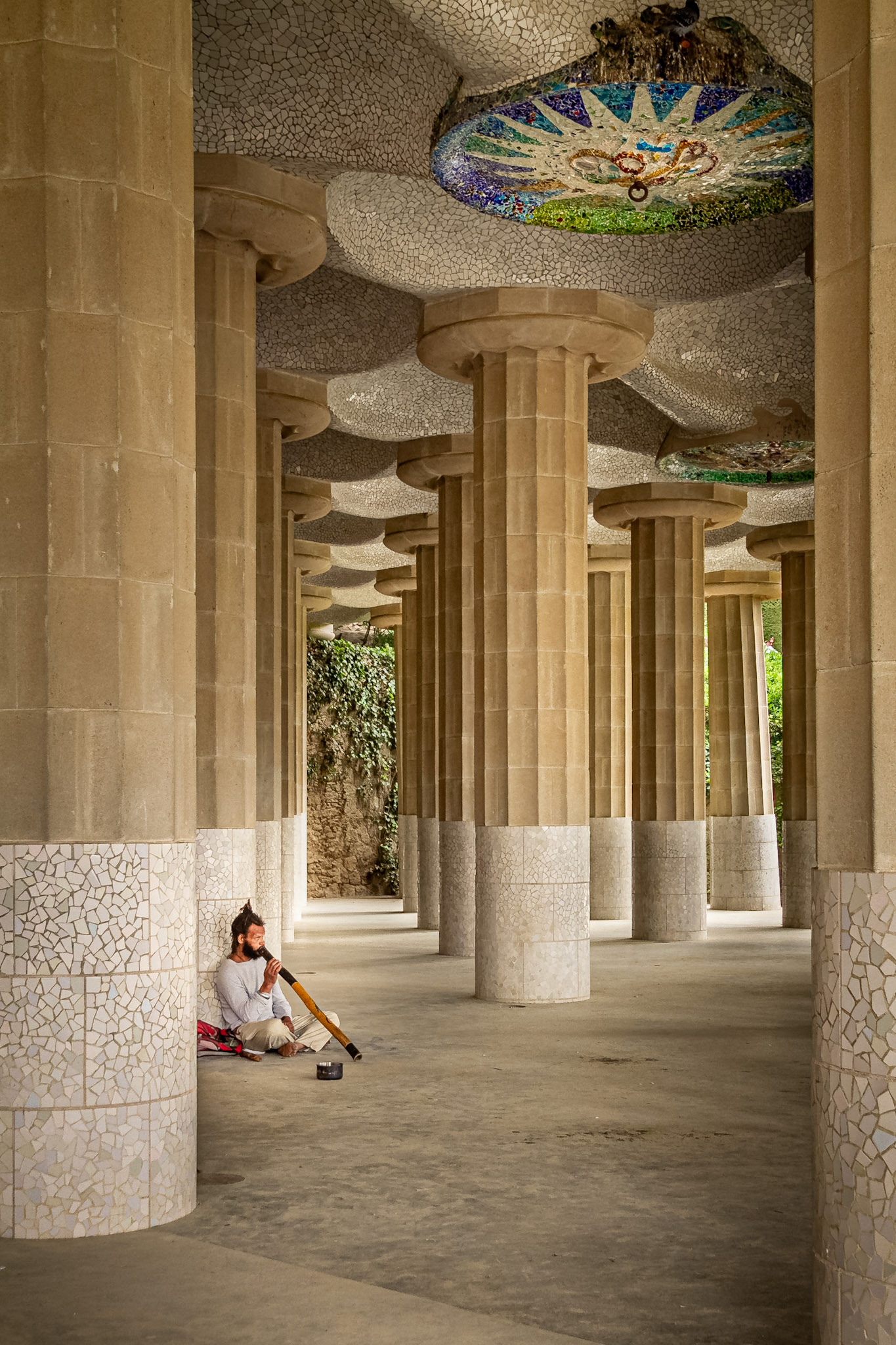 Busker, Parc Guell, Barcelona