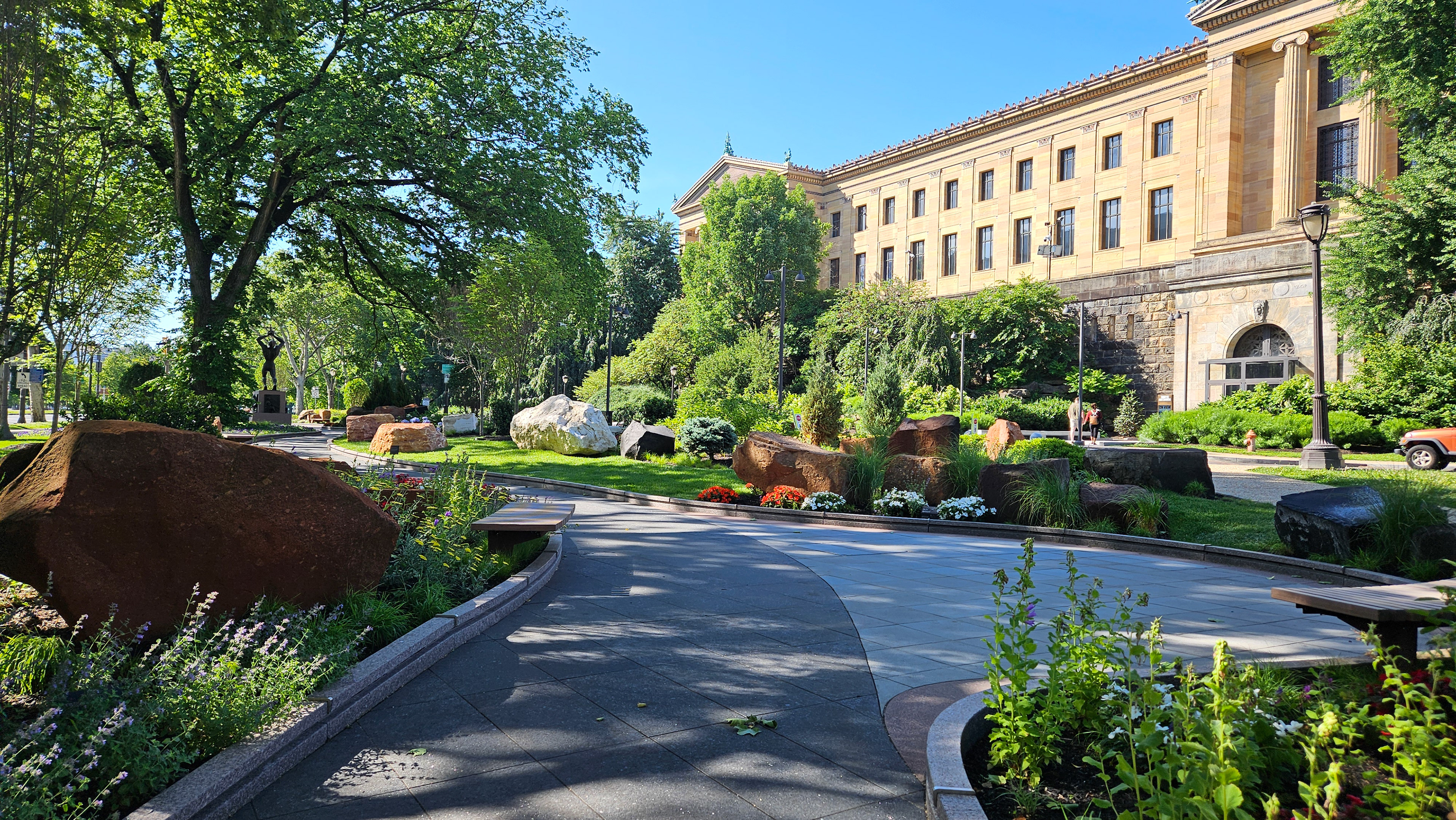 West Art Station - Armenian Heritage Walk